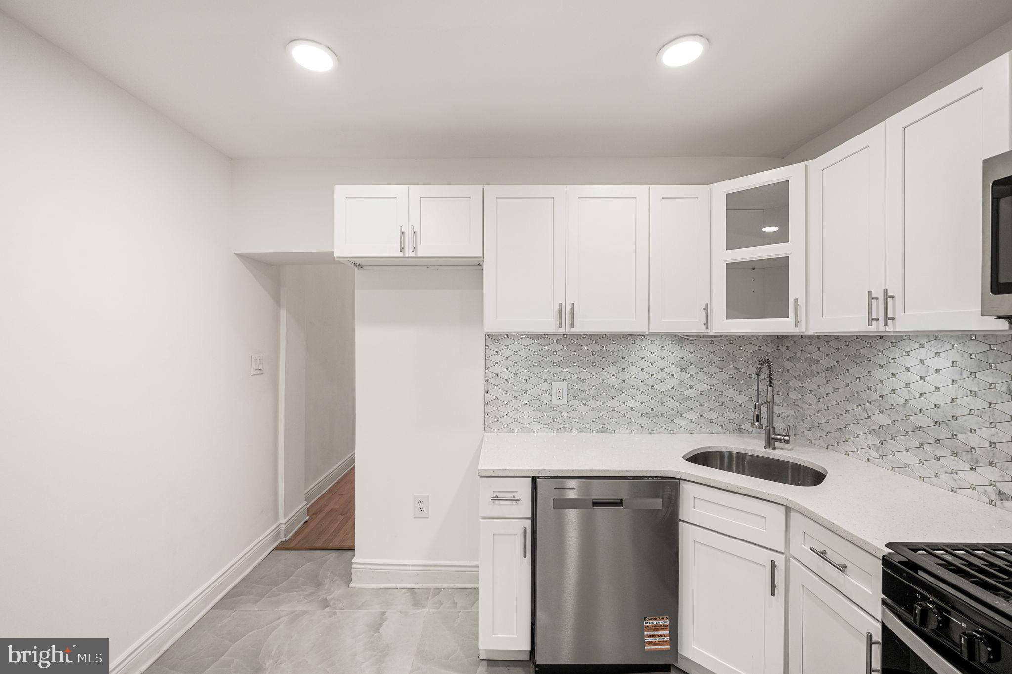 KENSINGTON - Residential