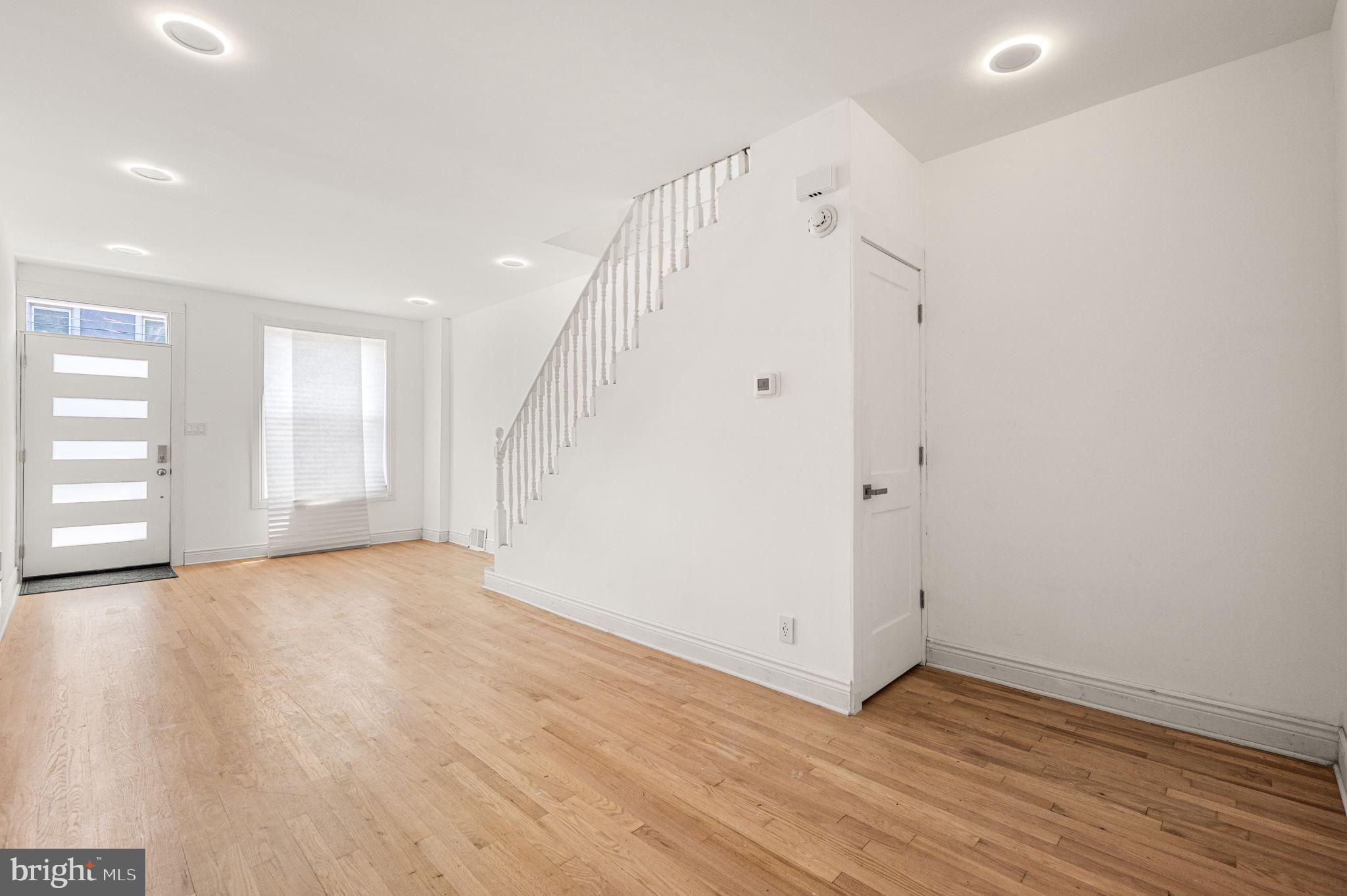 KENSINGTON - Residential