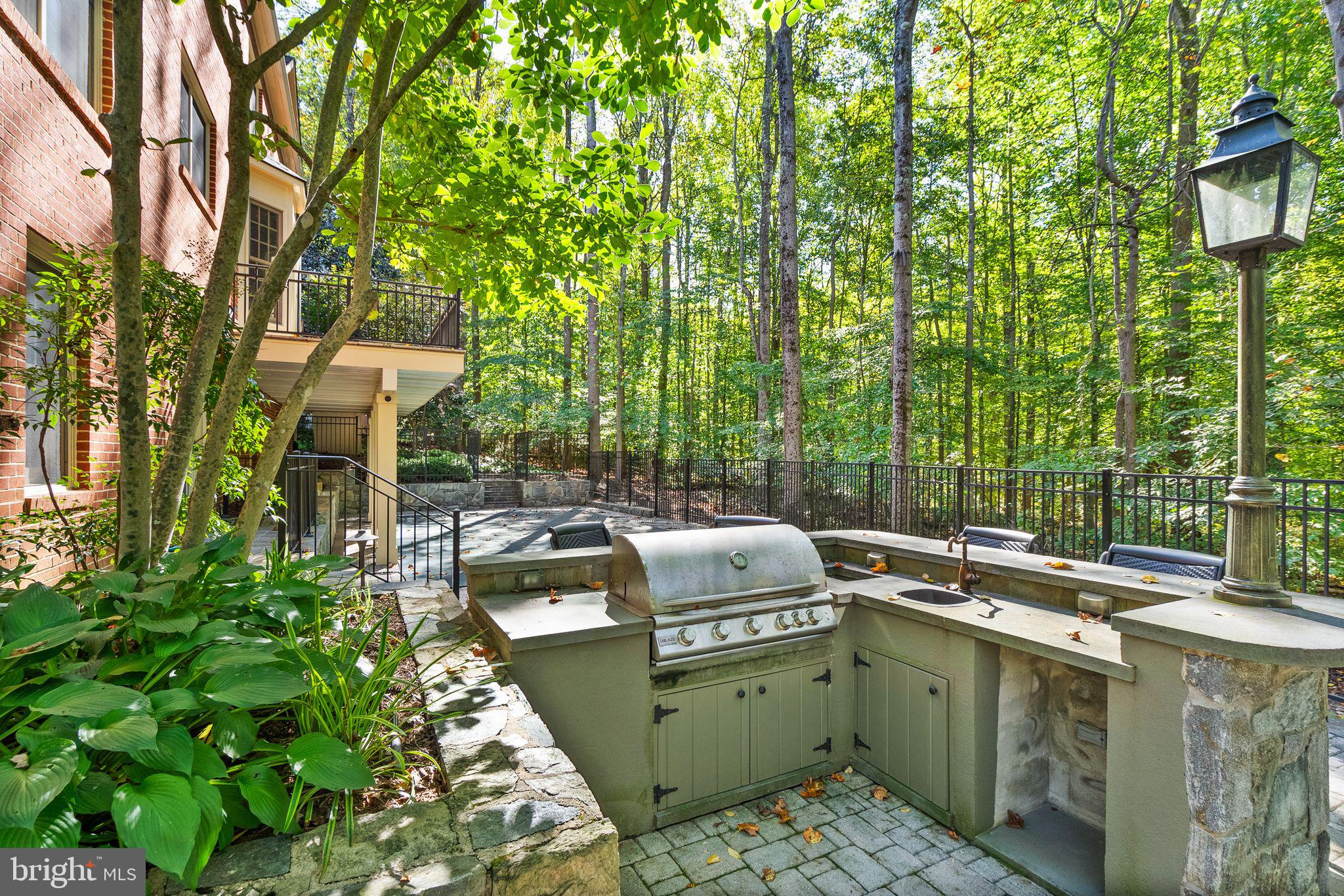 CONGRESSIONAL FOREST - Residential