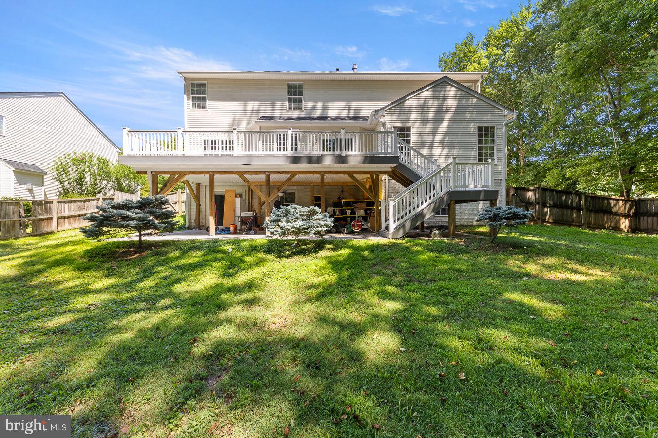 BLOOMS CROSSING - Residential
