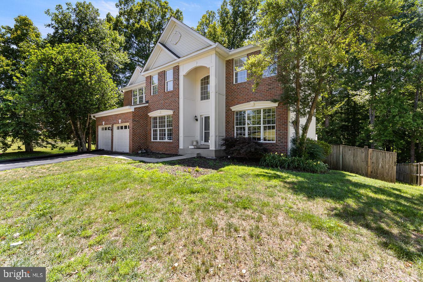 BLOOMS CROSSING - Residential