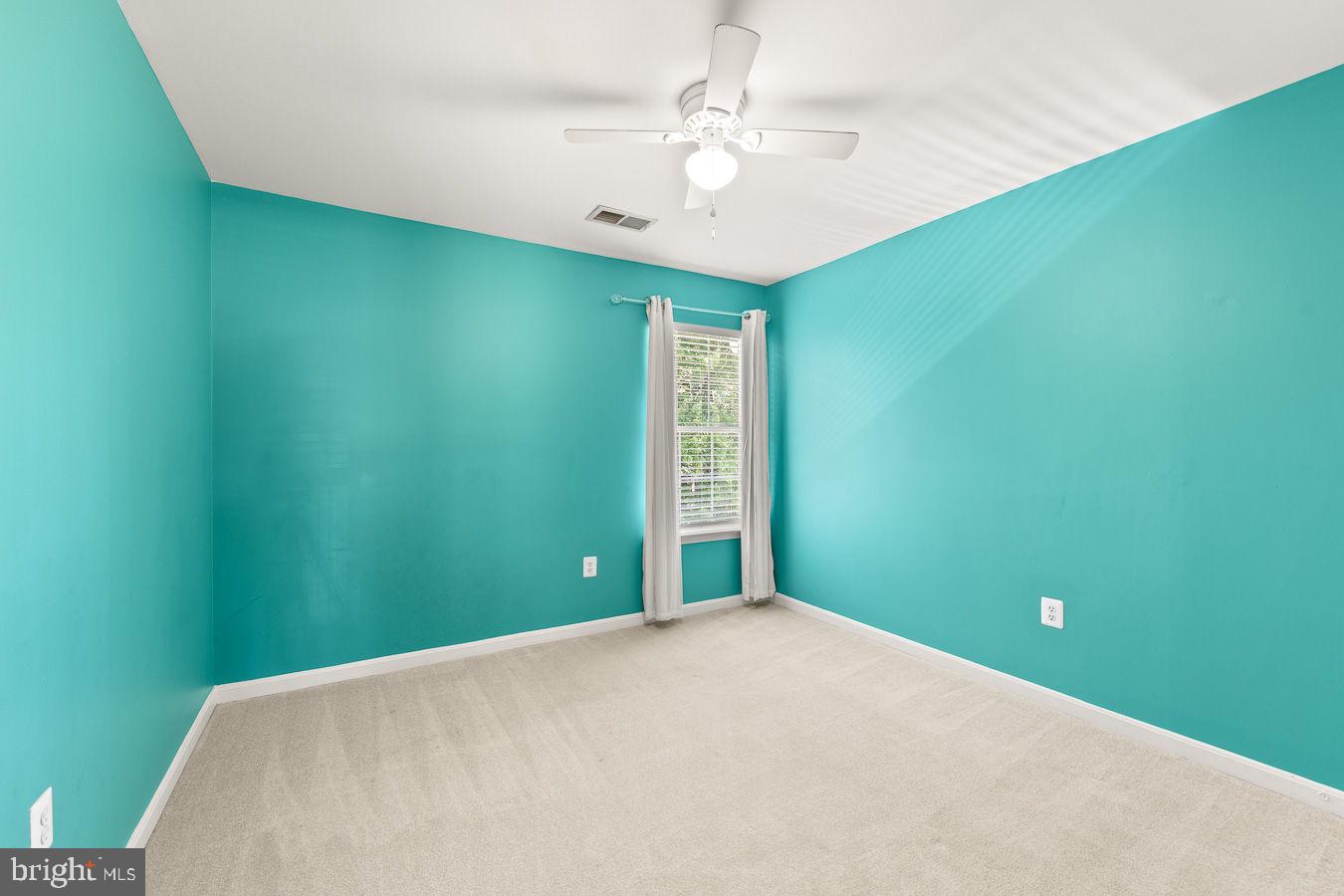 BLOOMS CROSSING - Residential