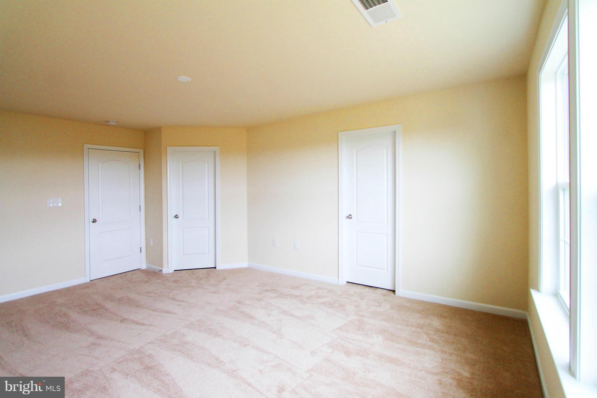 MANOR PARK - Residential