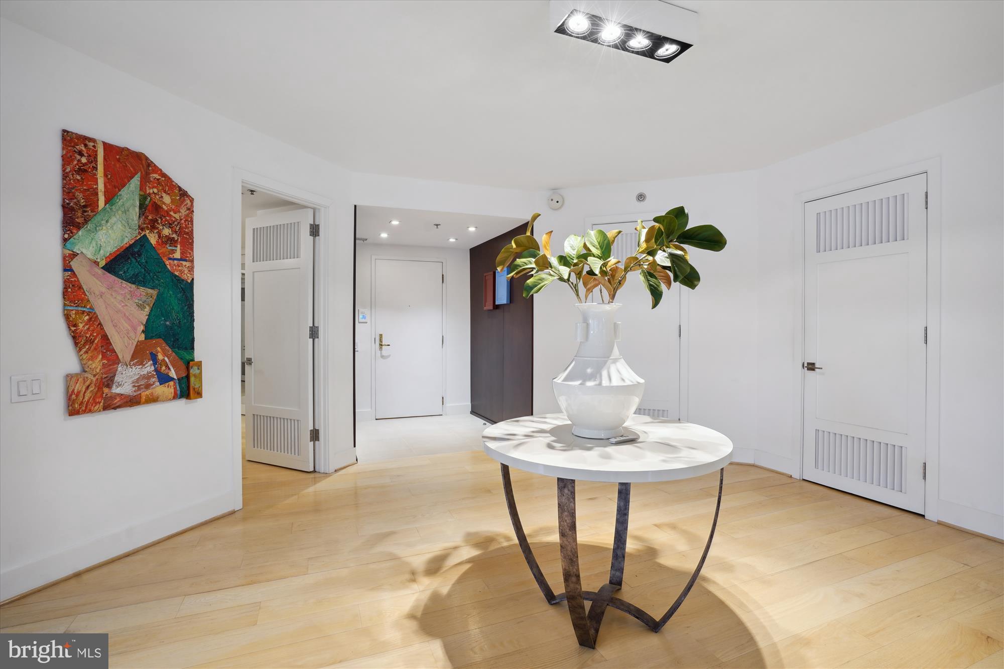 SOMERSET HOUSE 2 - Residential
