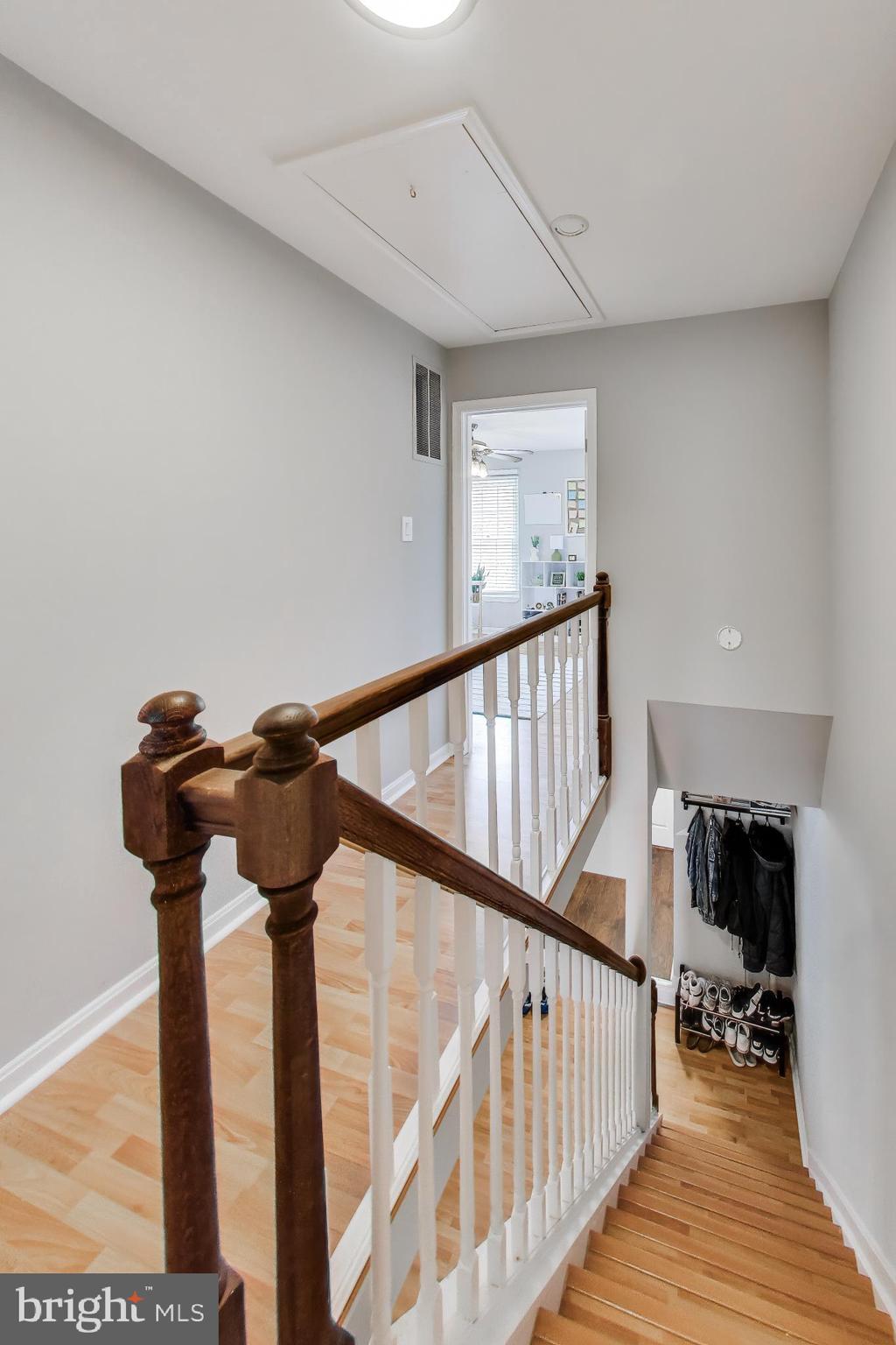 LAUREL LAKES - Residential