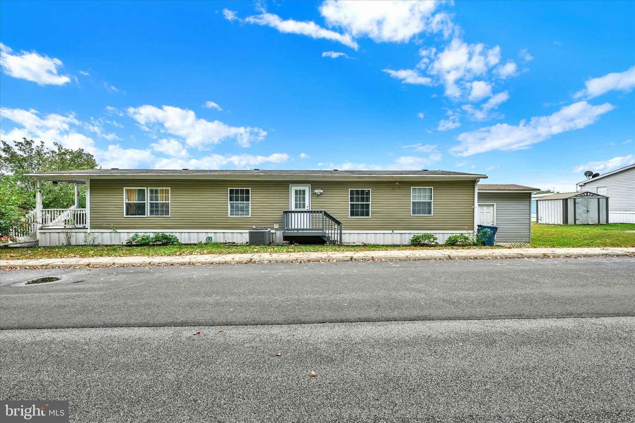 DEEP RUN PARK - Residential