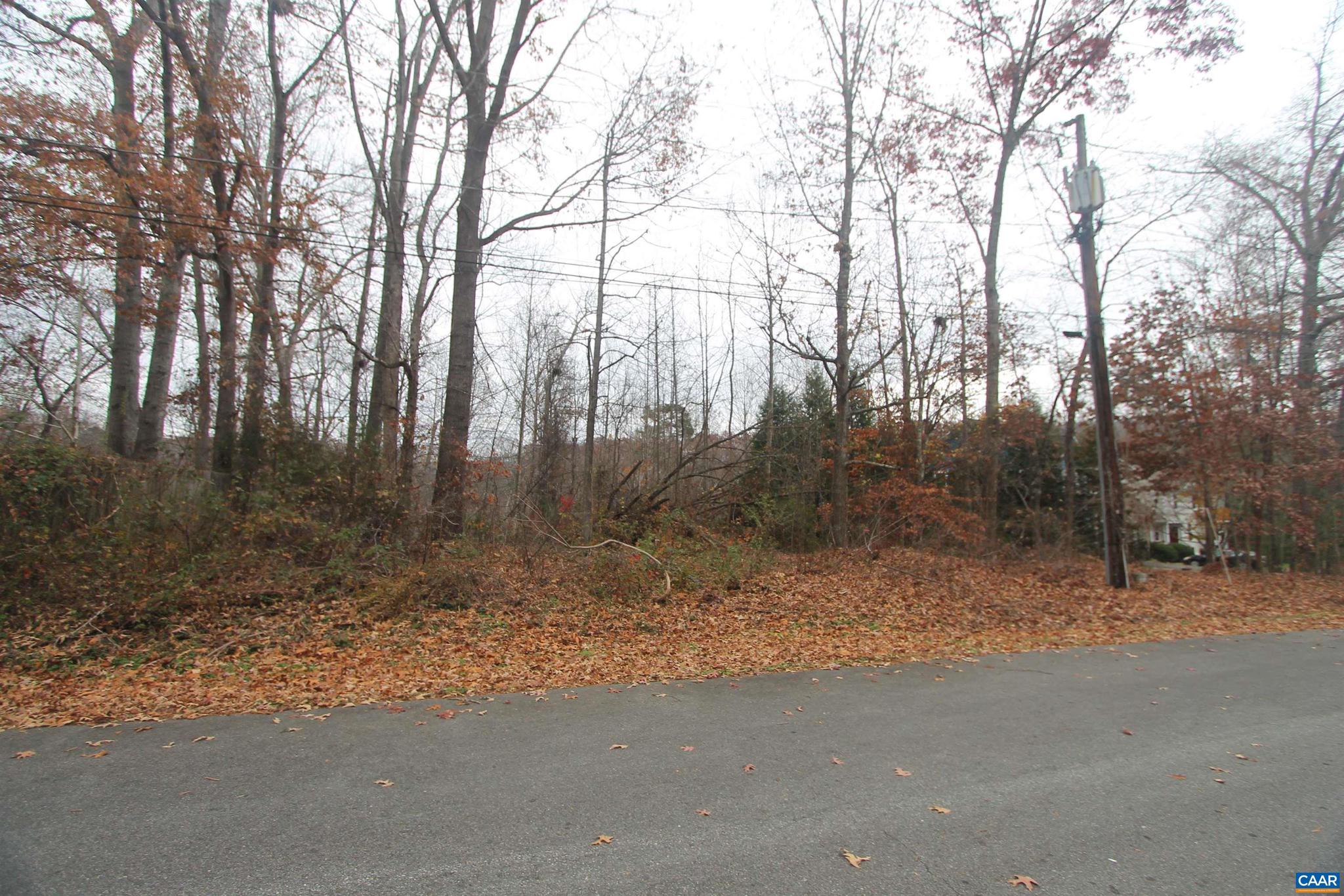 OAK HILL - Land