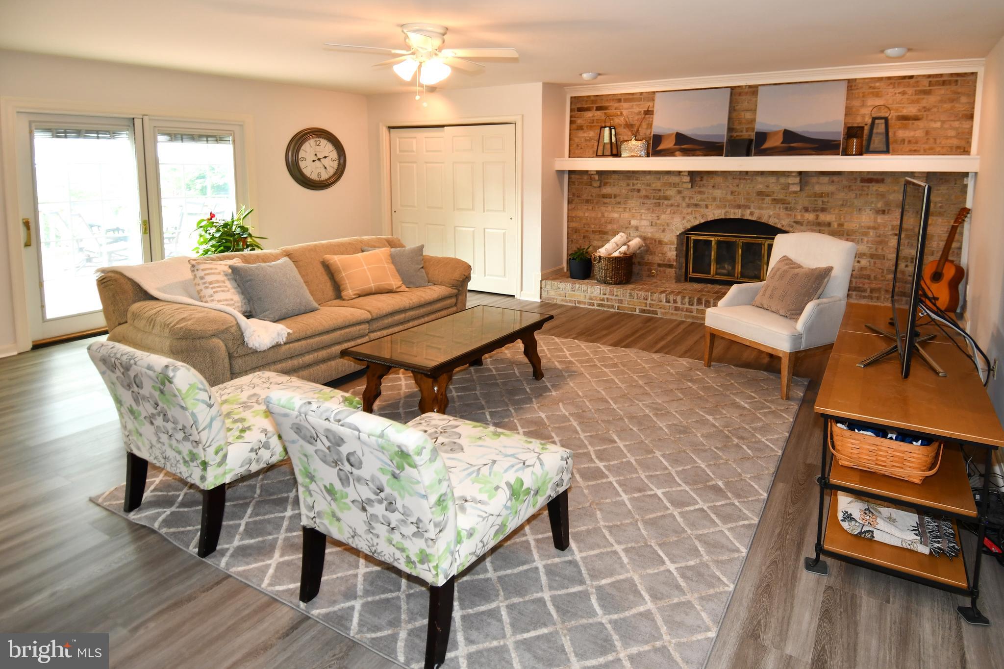 POPLAR TREE ESTATES - Residential