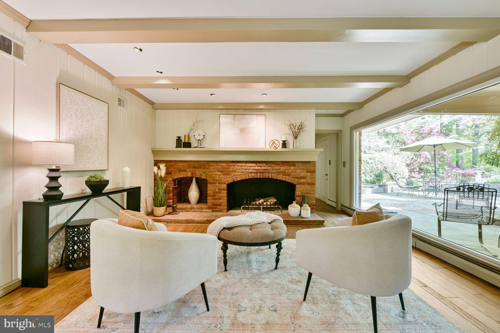 MANTUA - Residential