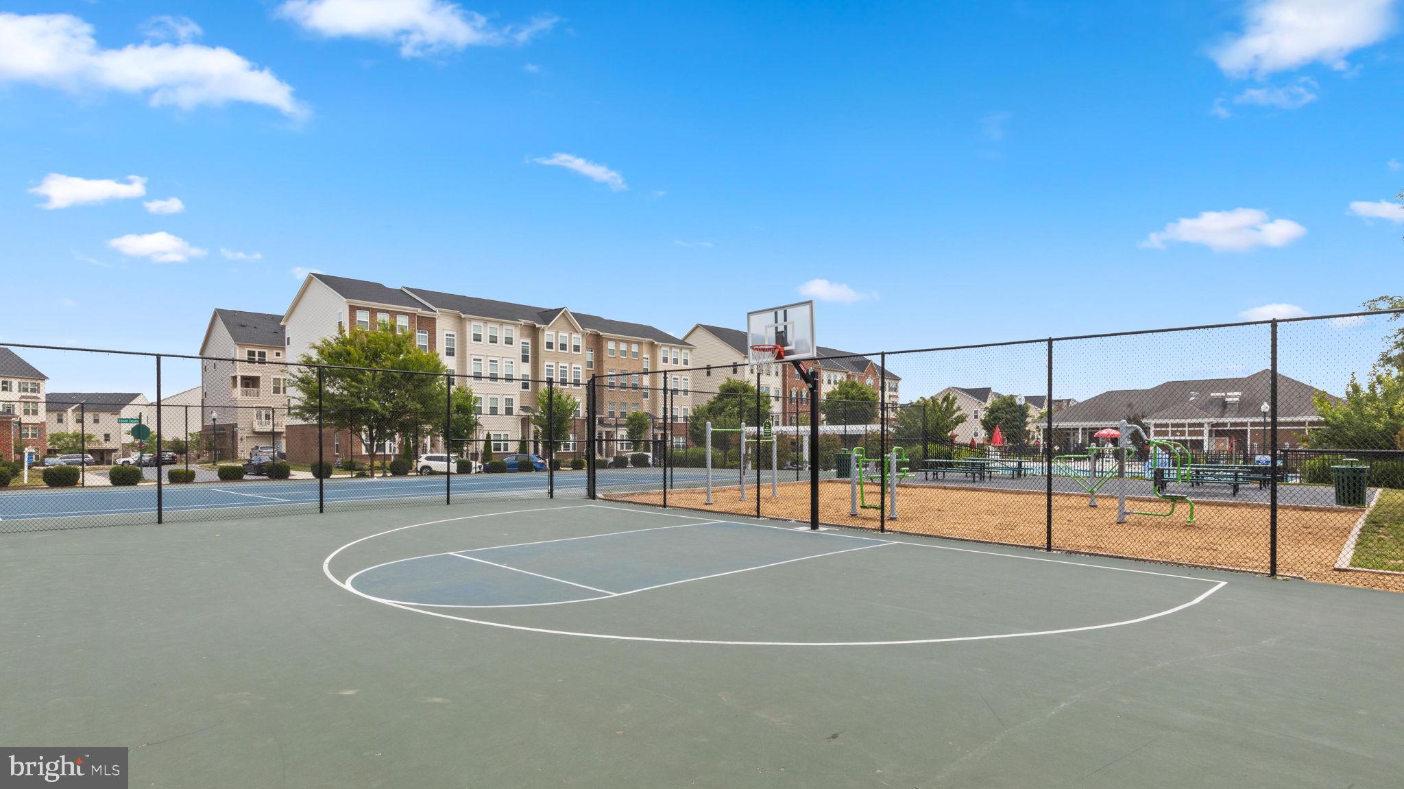 JEFFERSON PLACE - Residential