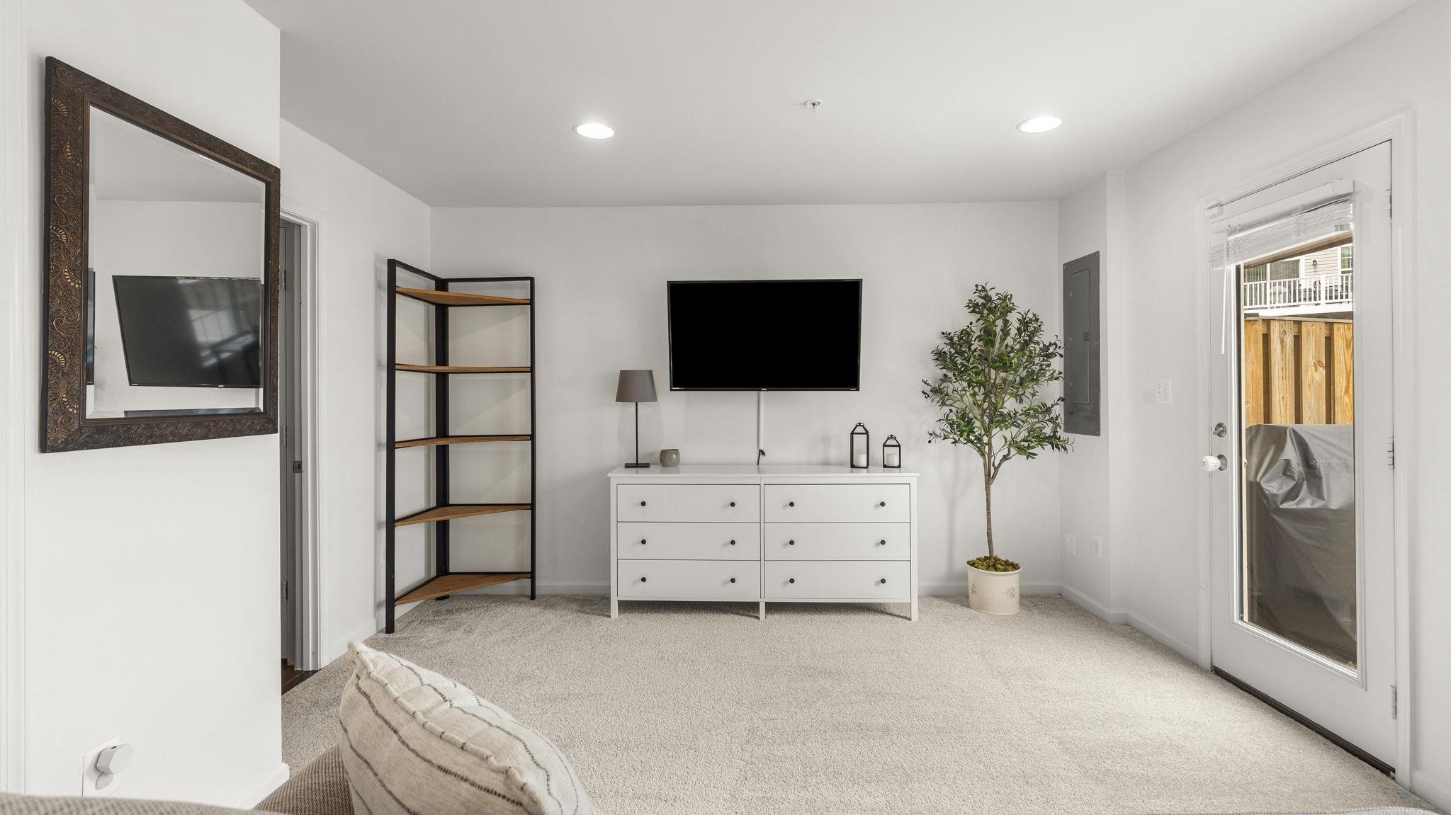 JEFFERSON PLACE - Residential