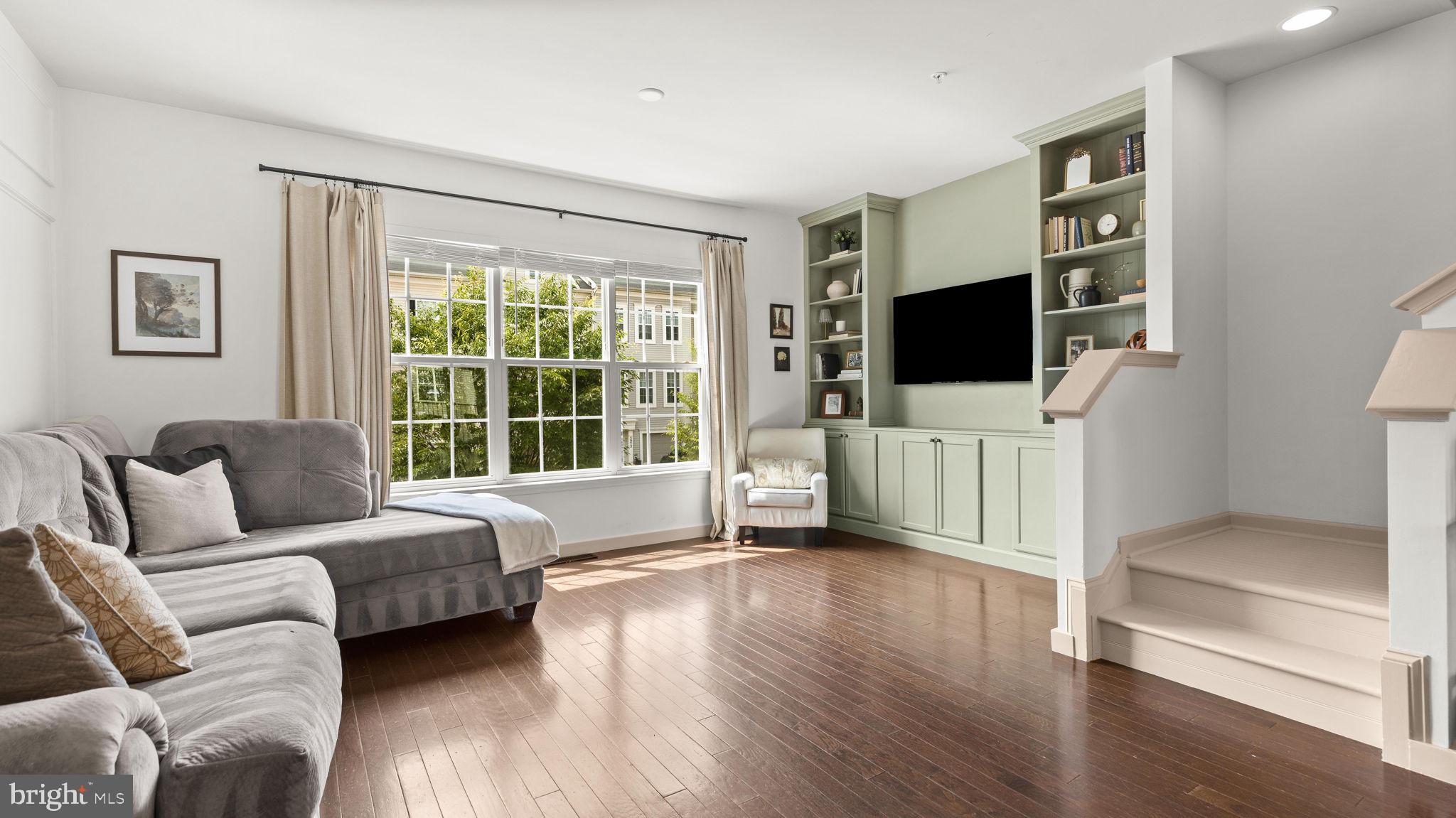 JEFFERSON PLACE - Residential