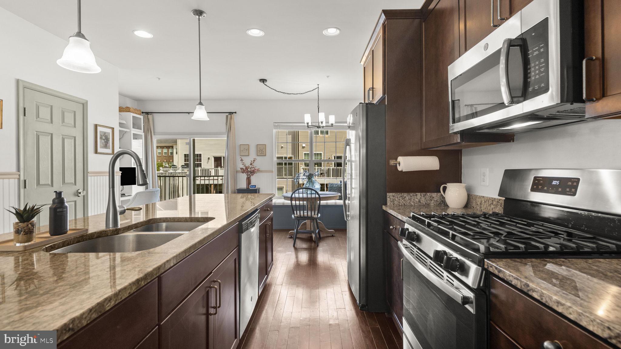 JEFFERSON PLACE - Residential