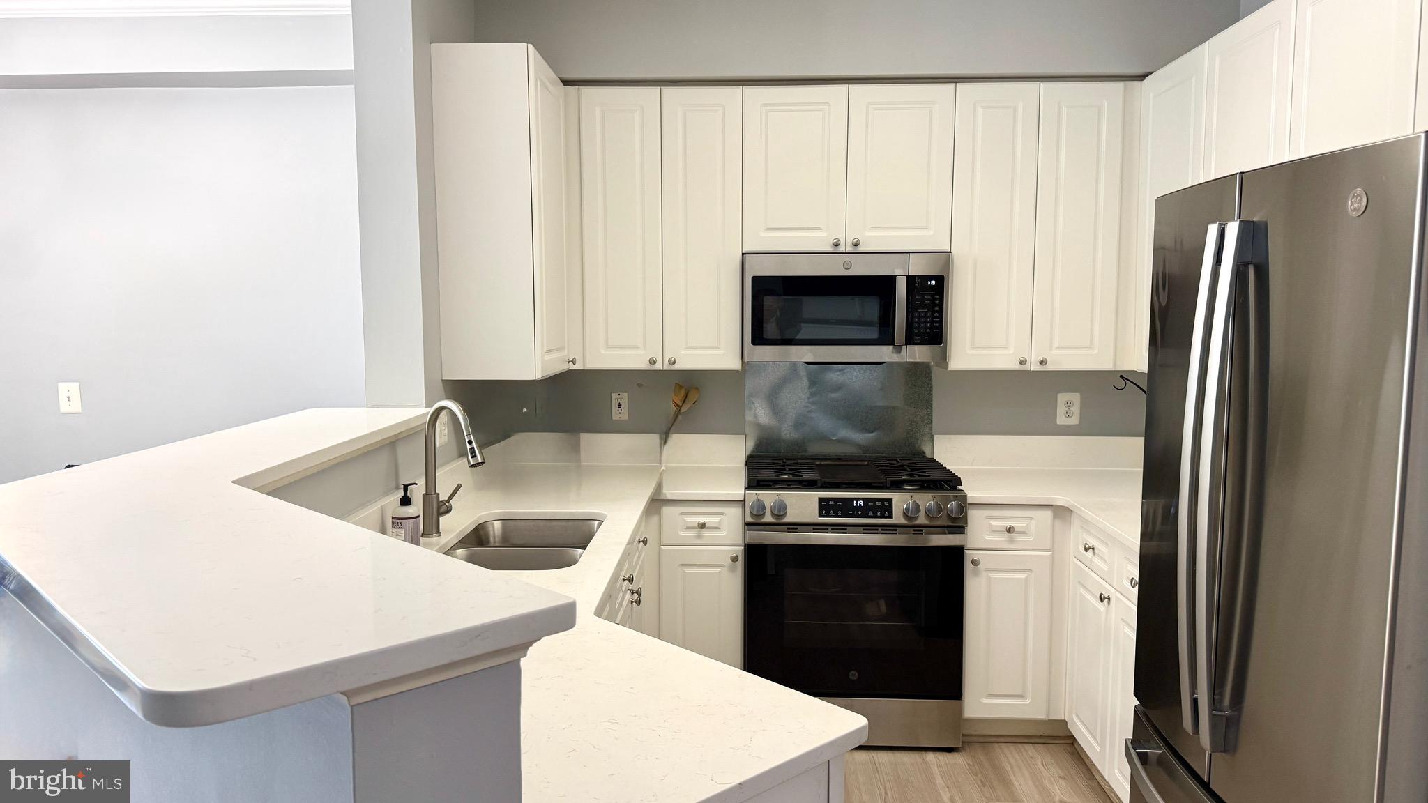 WESTBRIAR CONDOMINIUMS - Residential