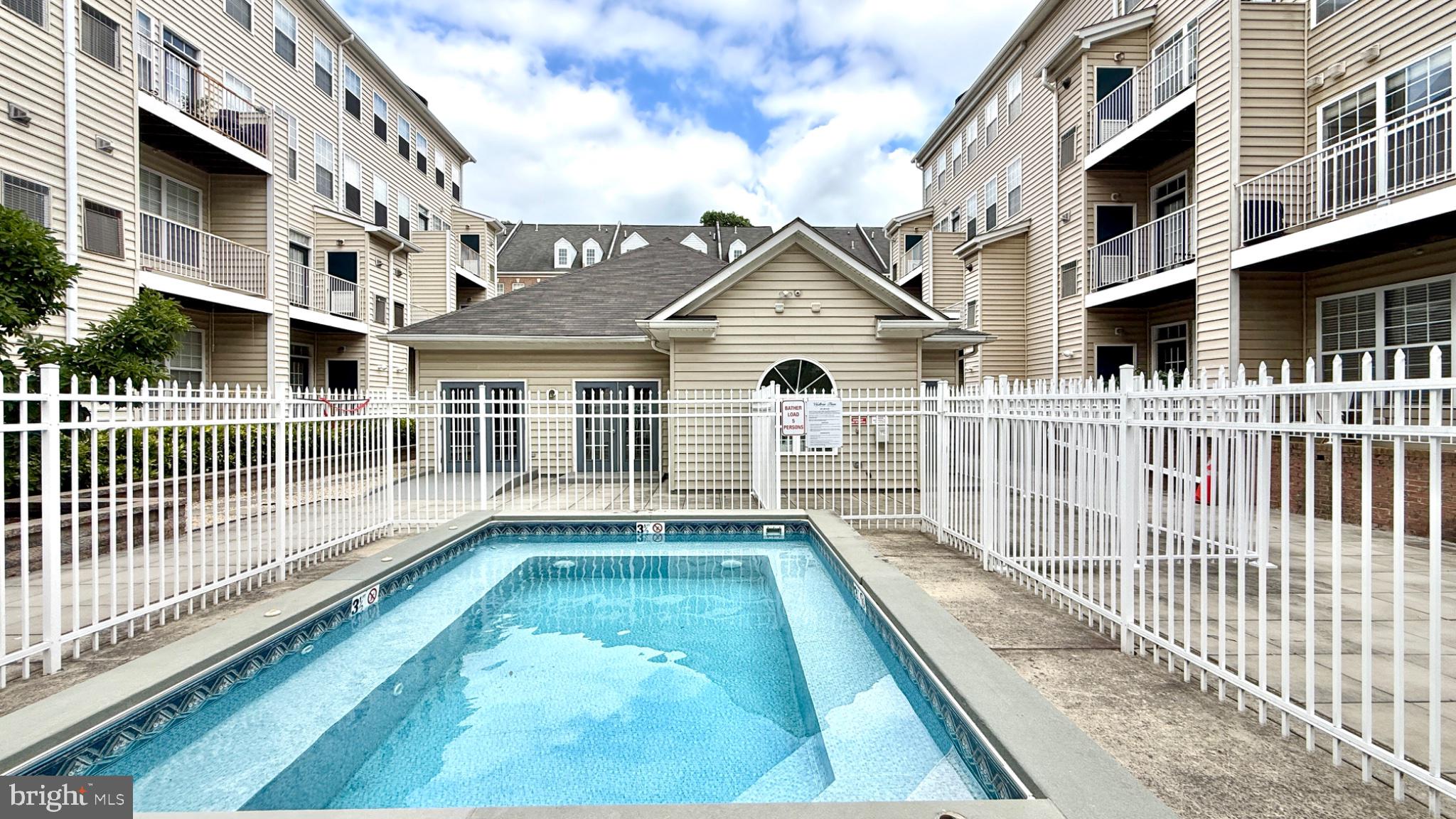 WESTBRIAR CONDOMINIUMS - Residential