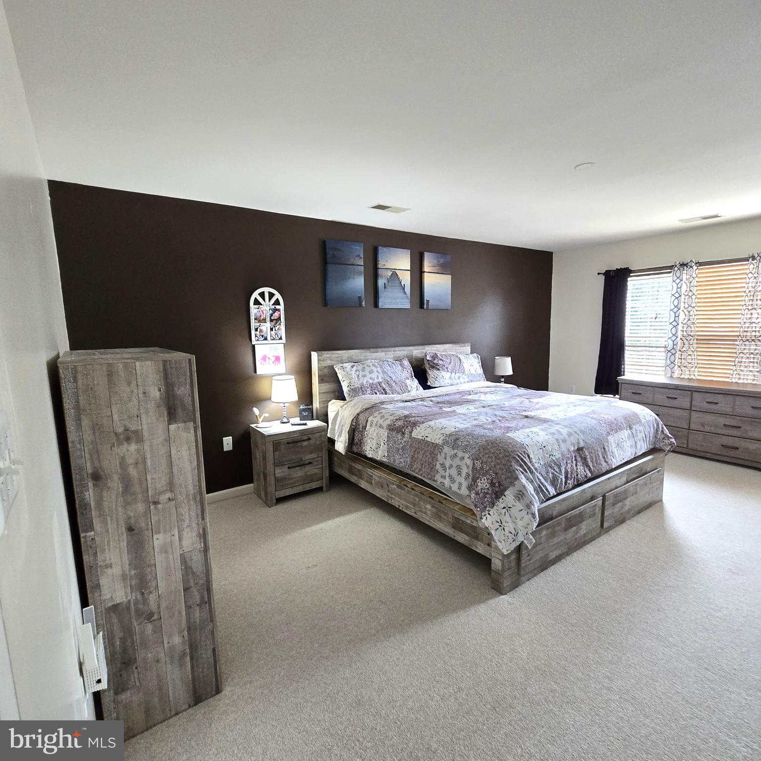 HUNTFIELD - Residential