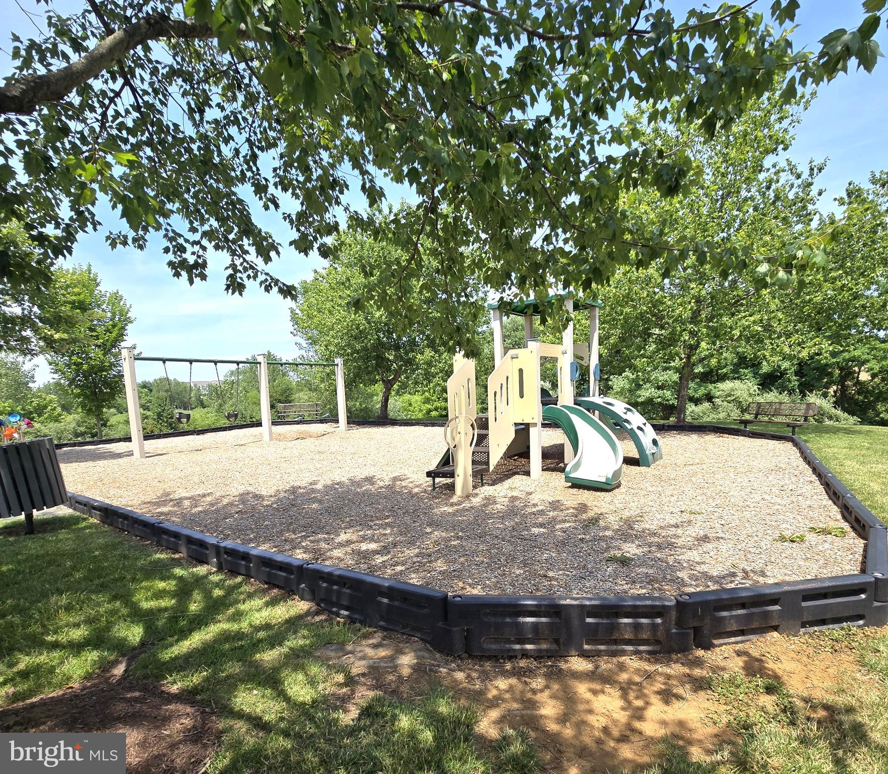 HUNTFIELD - Residential