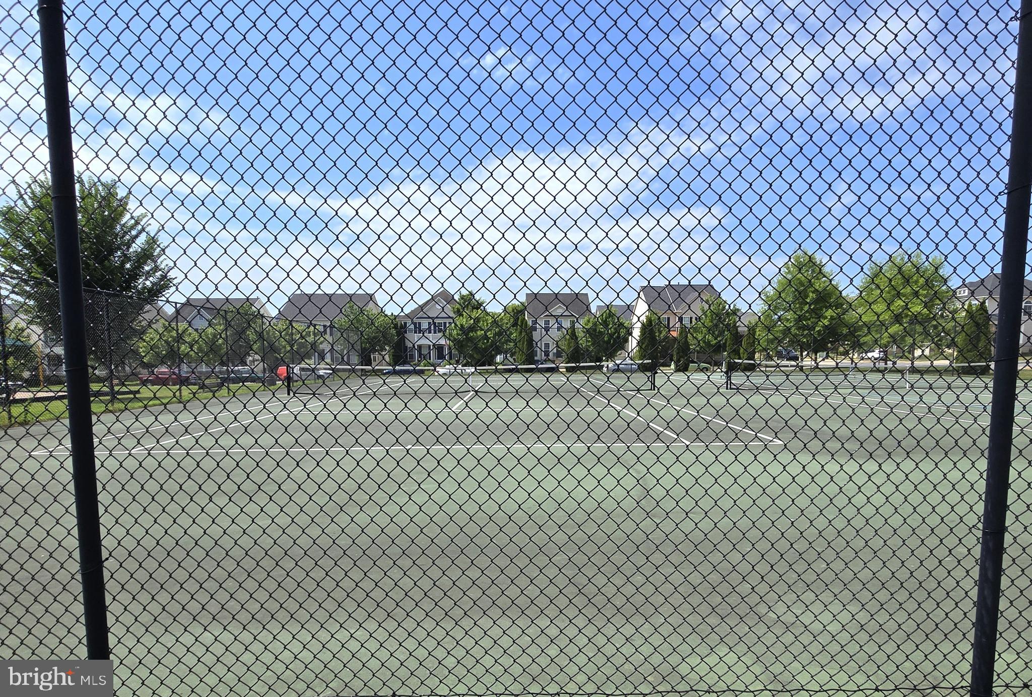 HUNTFIELD - Residential
