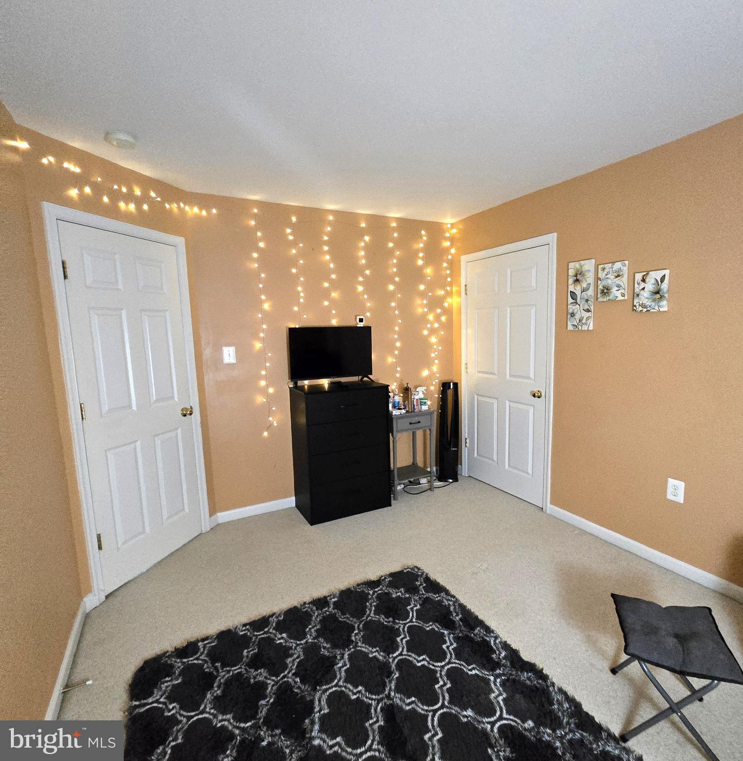 HUNTFIELD - Residential