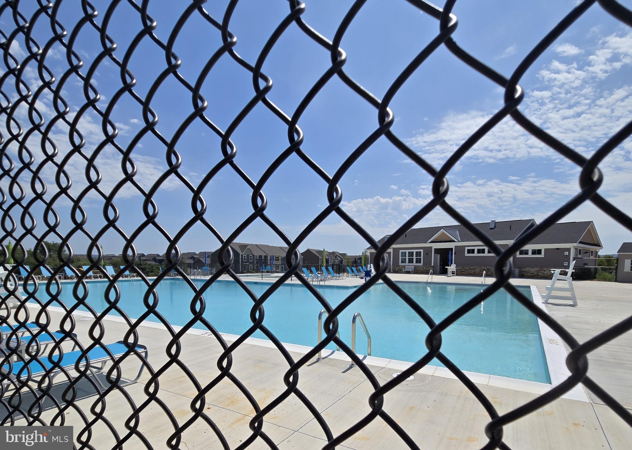 HUNTFIELD - Residential