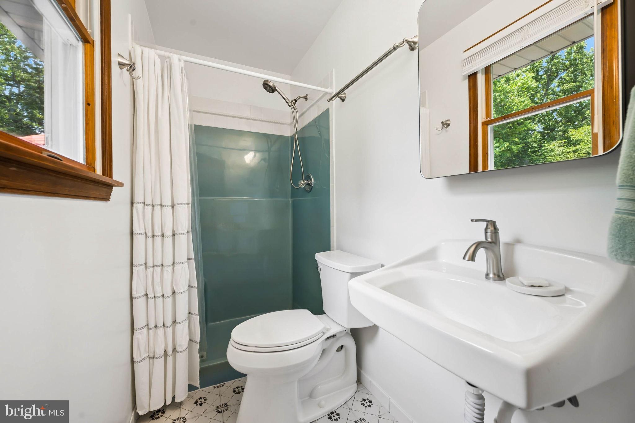 SHAWNEE VIEW - Residential