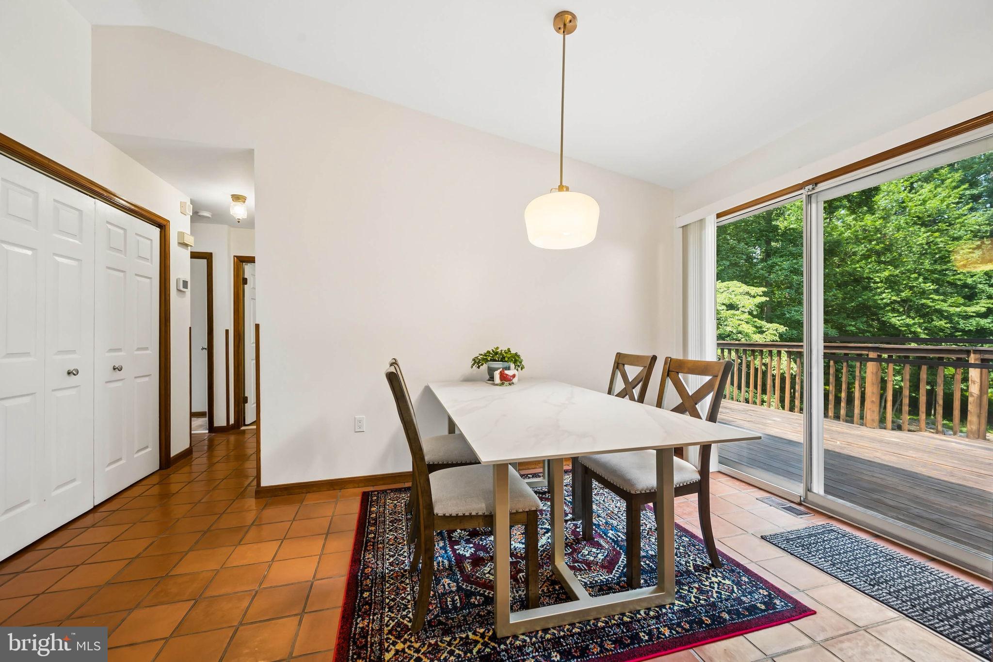 SHAWNEE VIEW - Residential