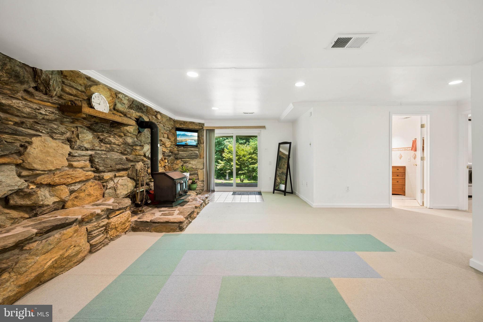 SHAWNEE VIEW - Residential