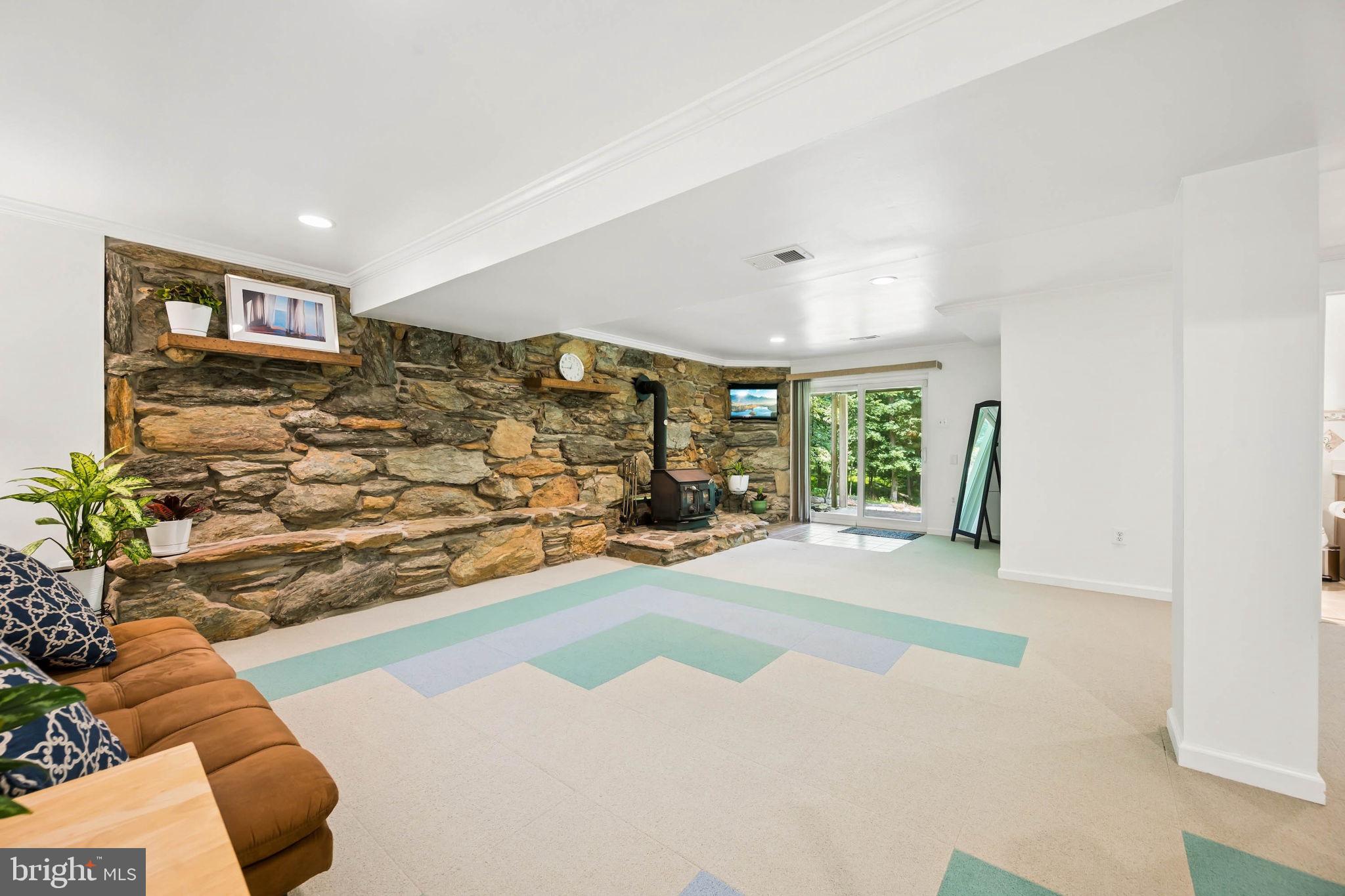 SHAWNEE VIEW - Residential