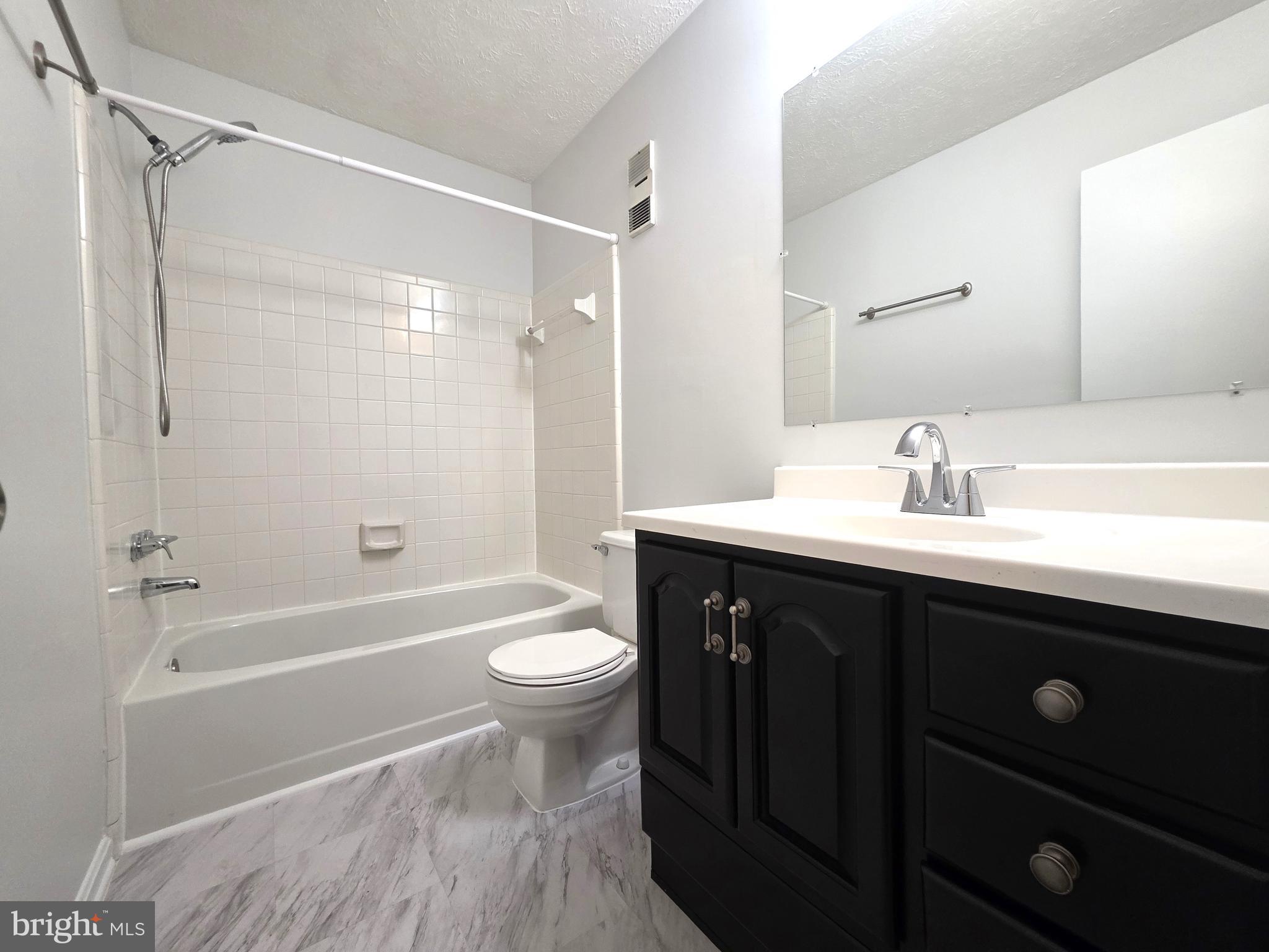 WINDBROOKE - Residential
