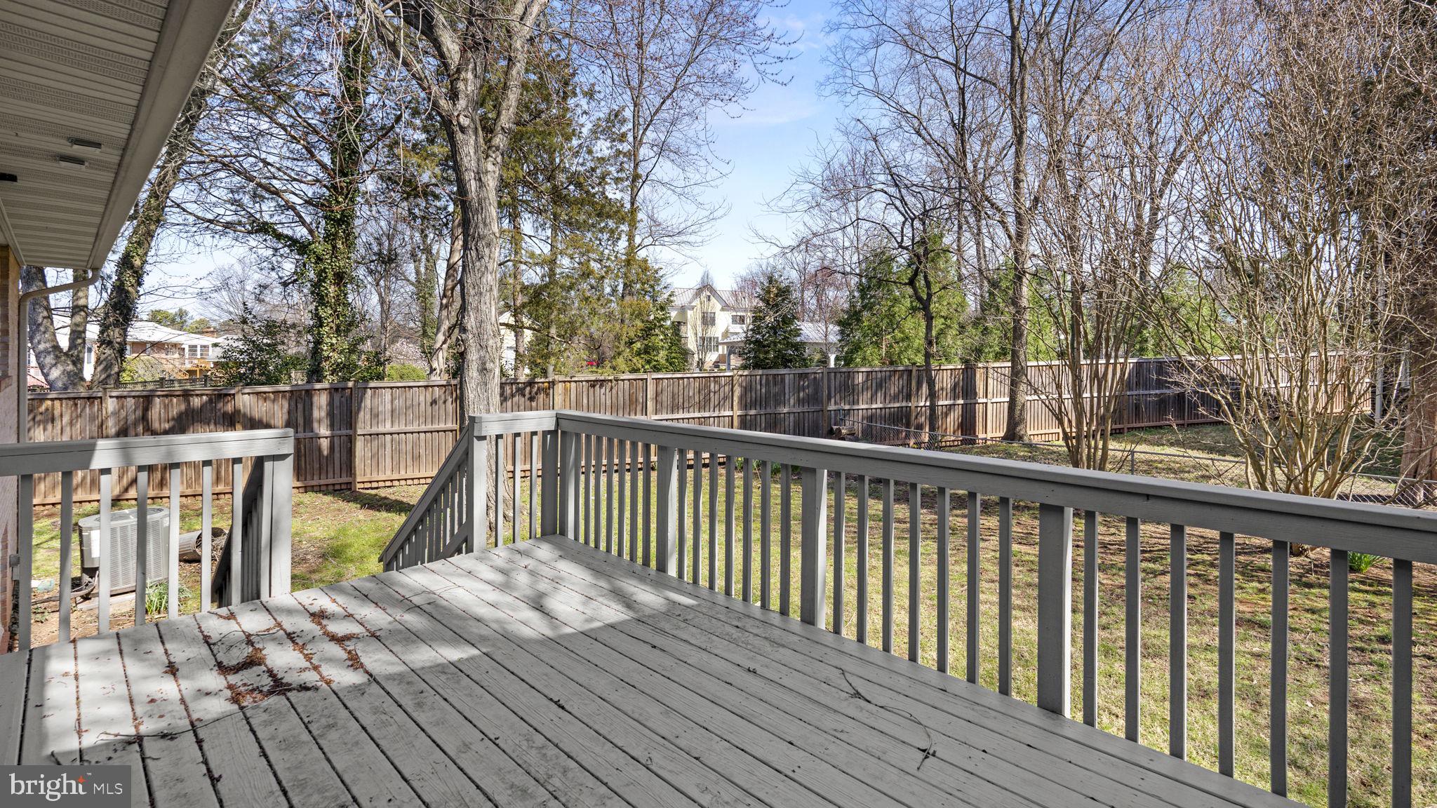 ROBNEL - Residential Lease