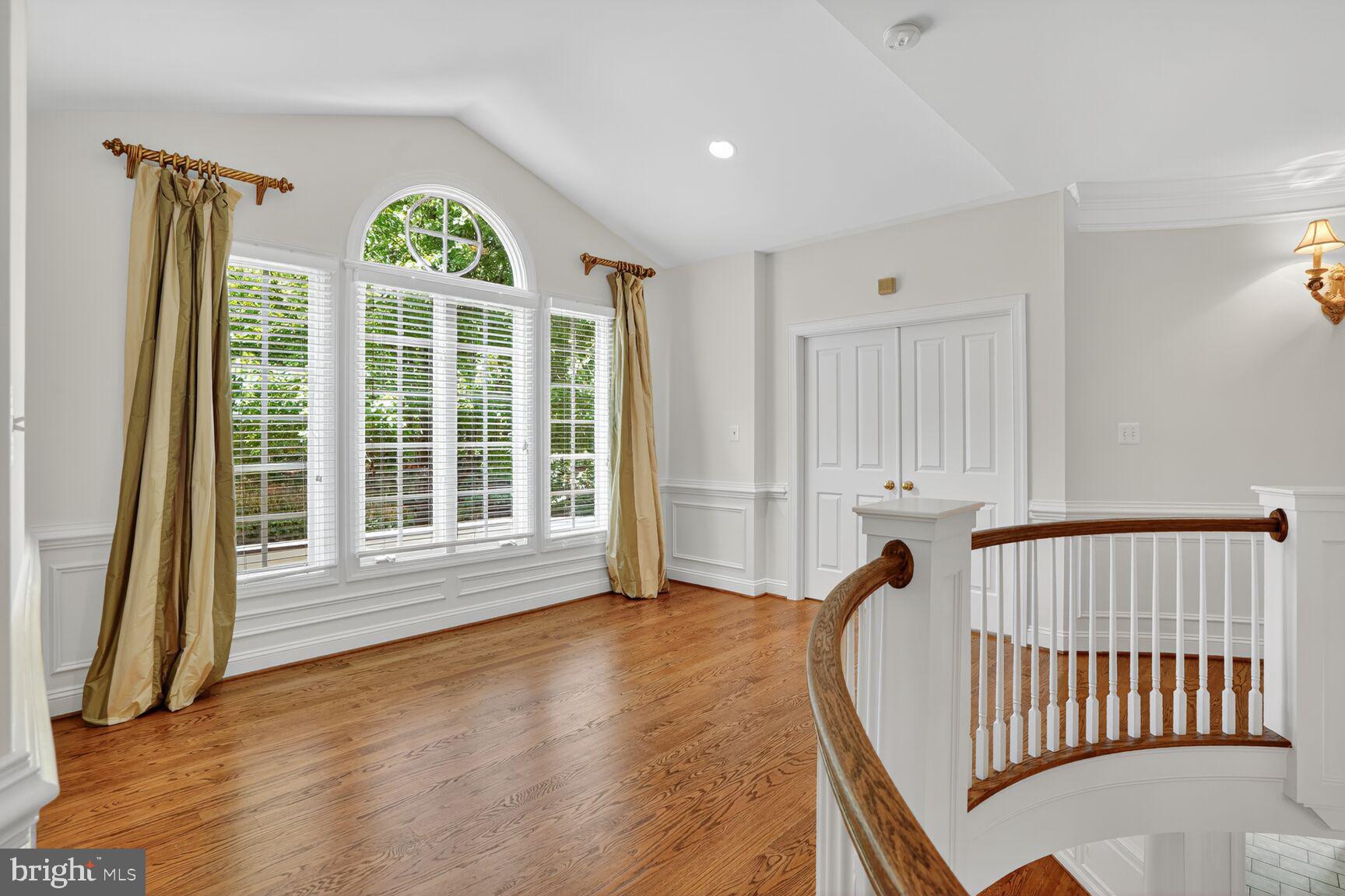DOVER BALMORAL RIVERWOOD - Residential