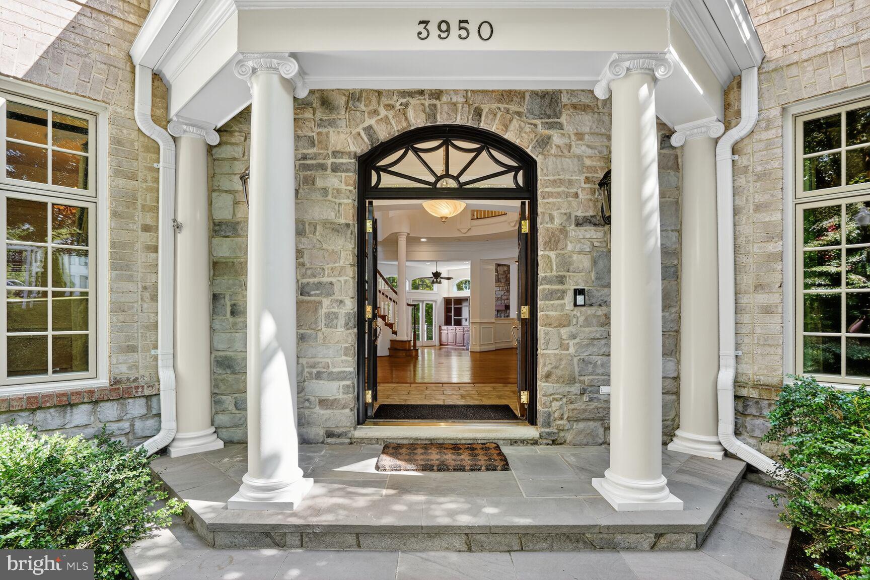 DOVER BALMORAL RIVERWOOD - Residential