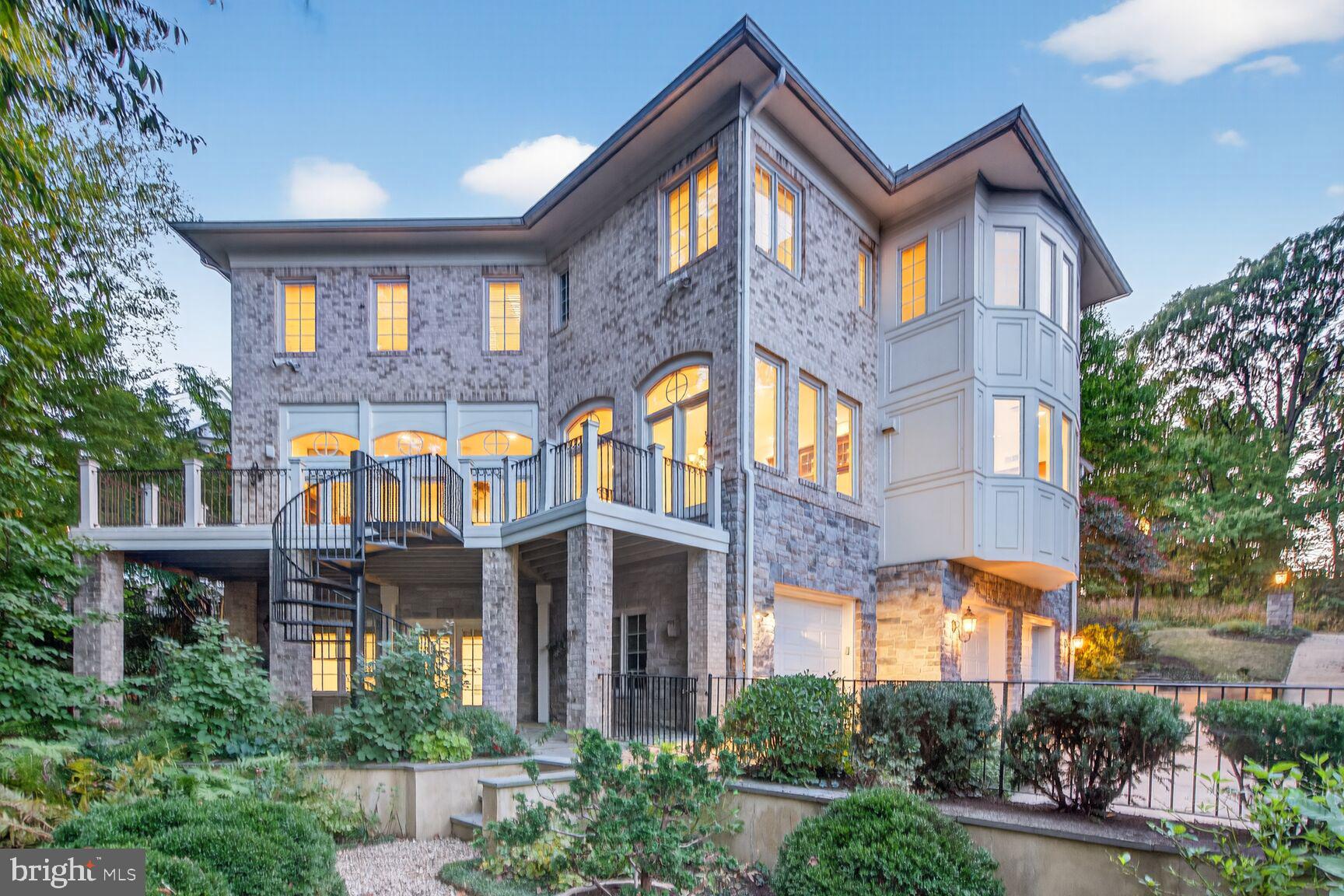 DOVER BALMORAL RIVERWOOD - Residential