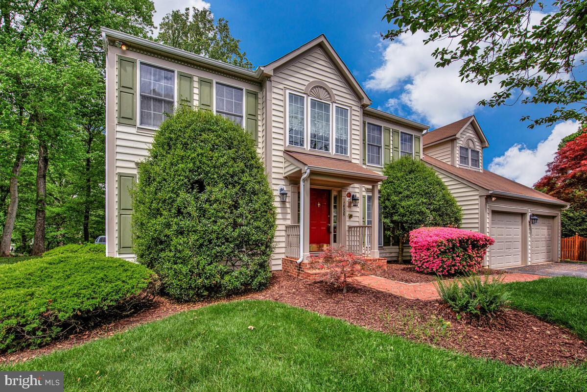 WAVERLY WOODS - Residential