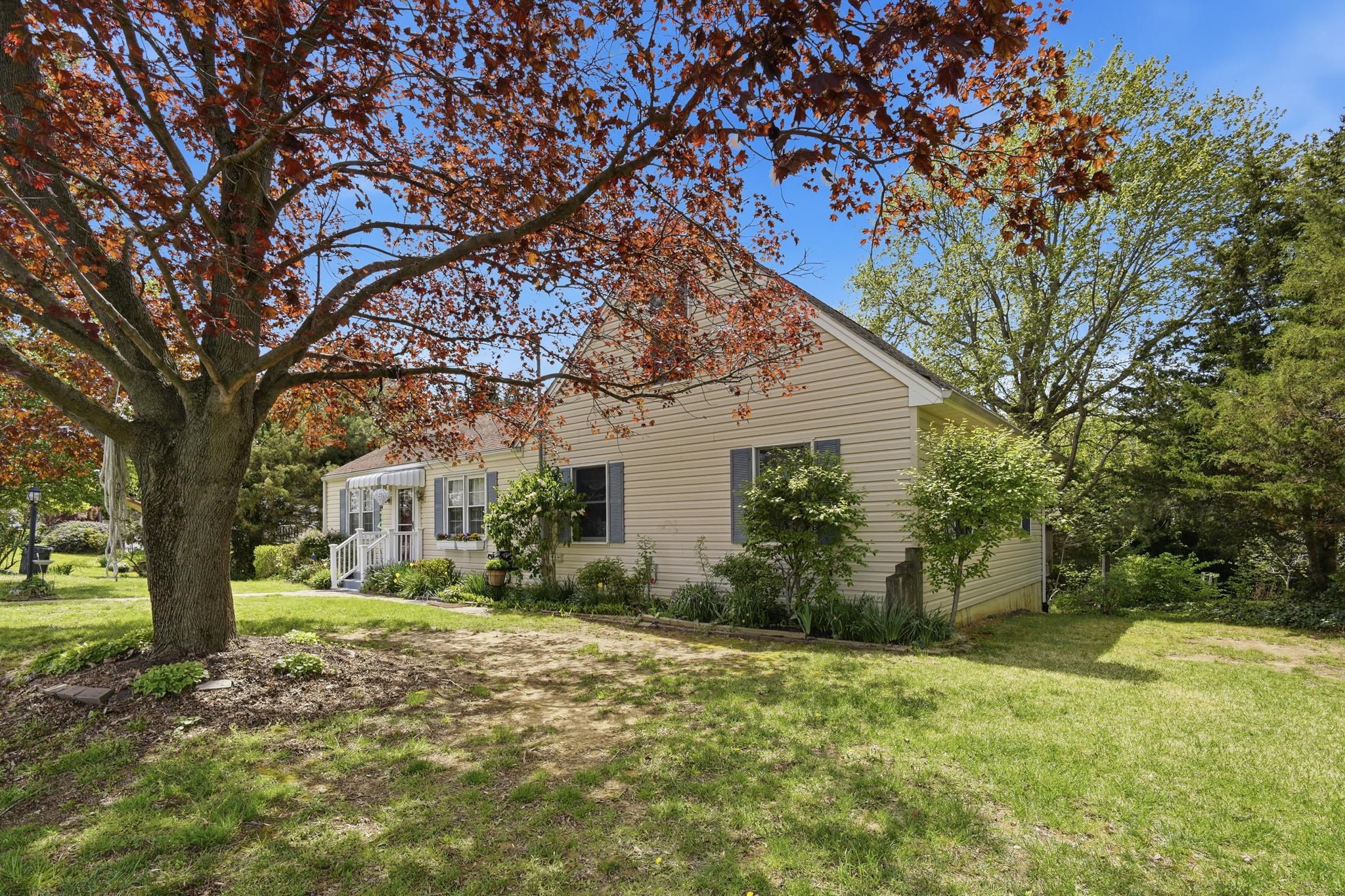 KENTMORE PARK - Residential