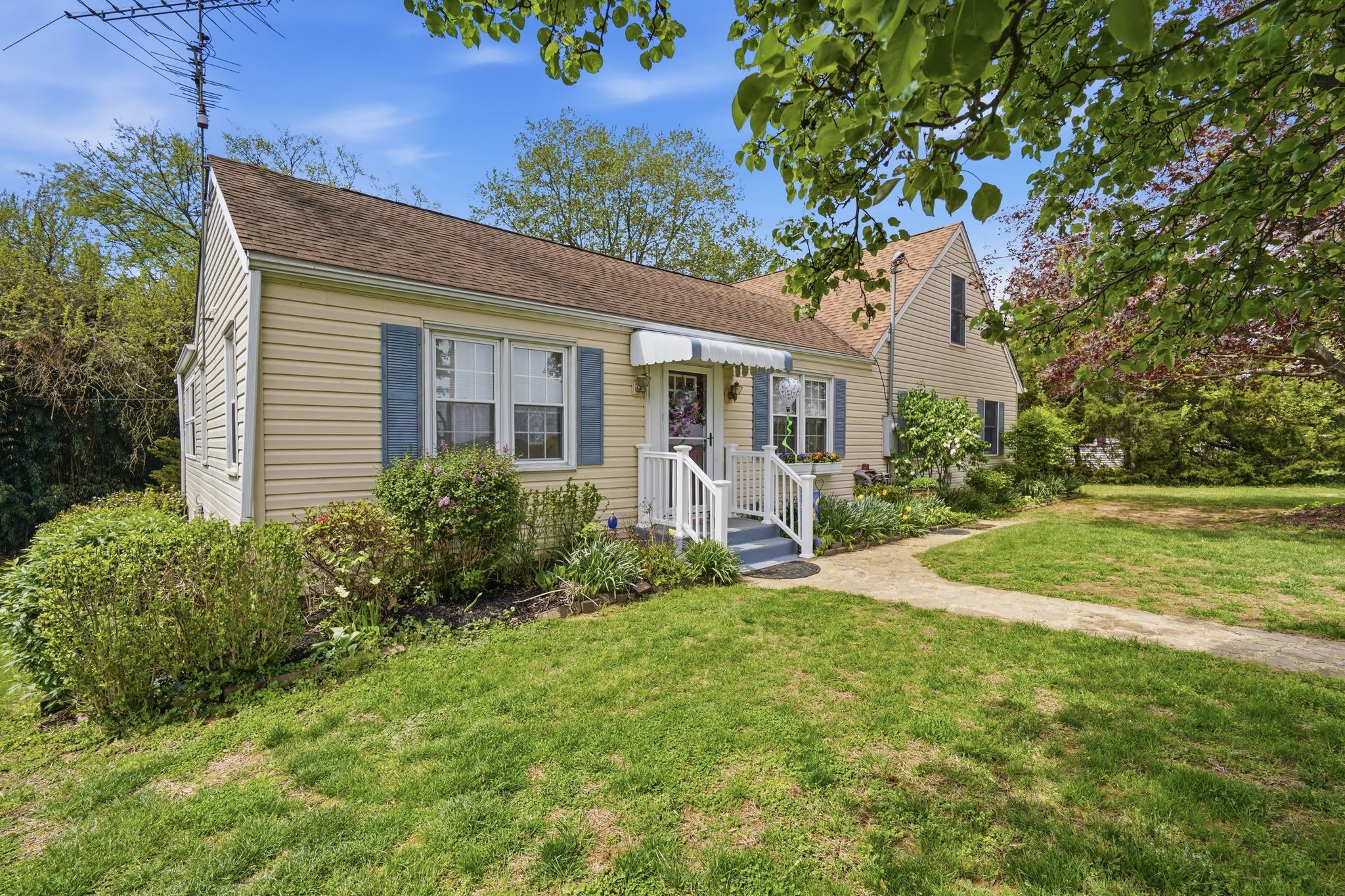 KENTMORE PARK - Residential