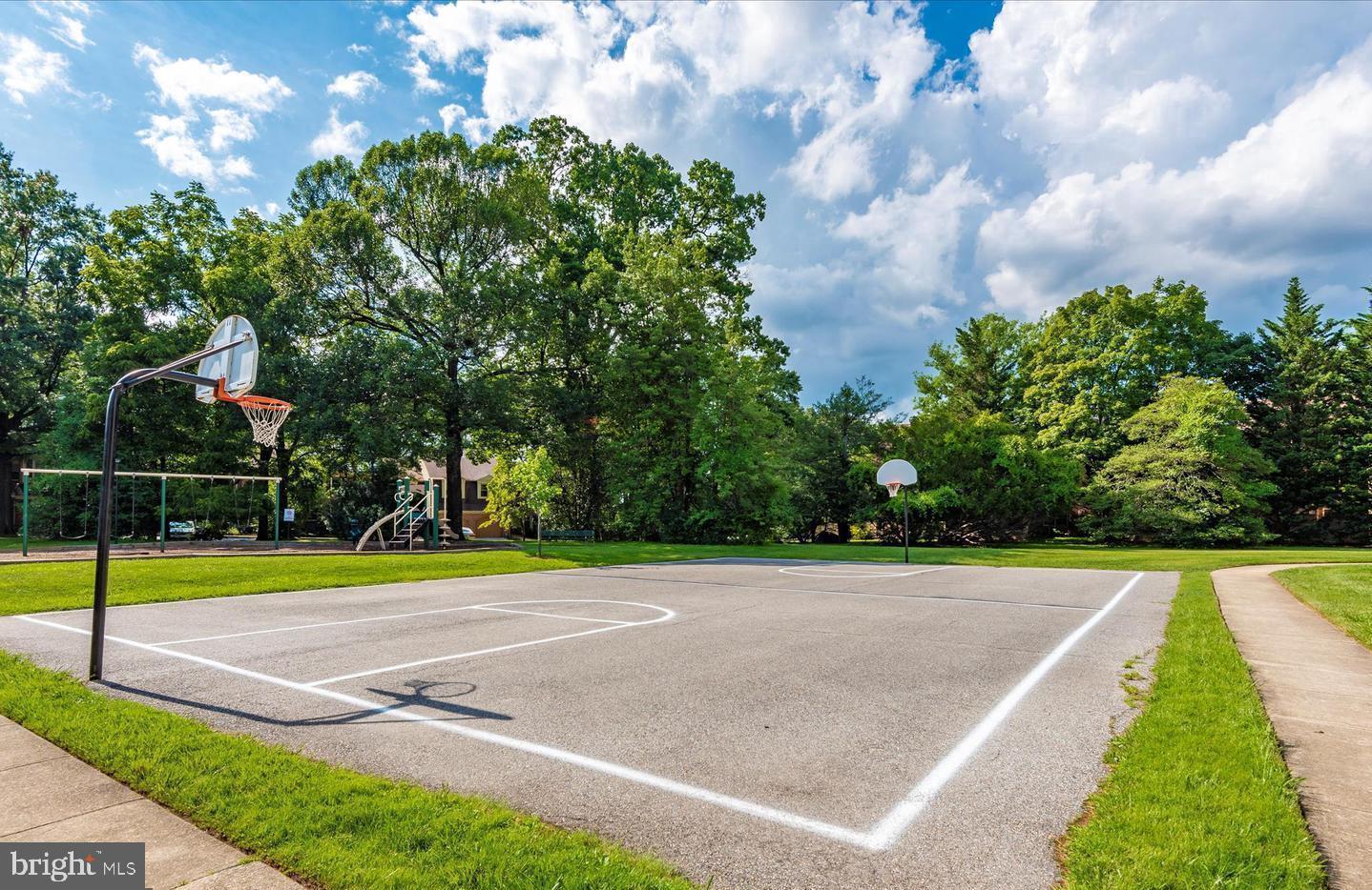 GEORGETOWN VILLAGE - Residential