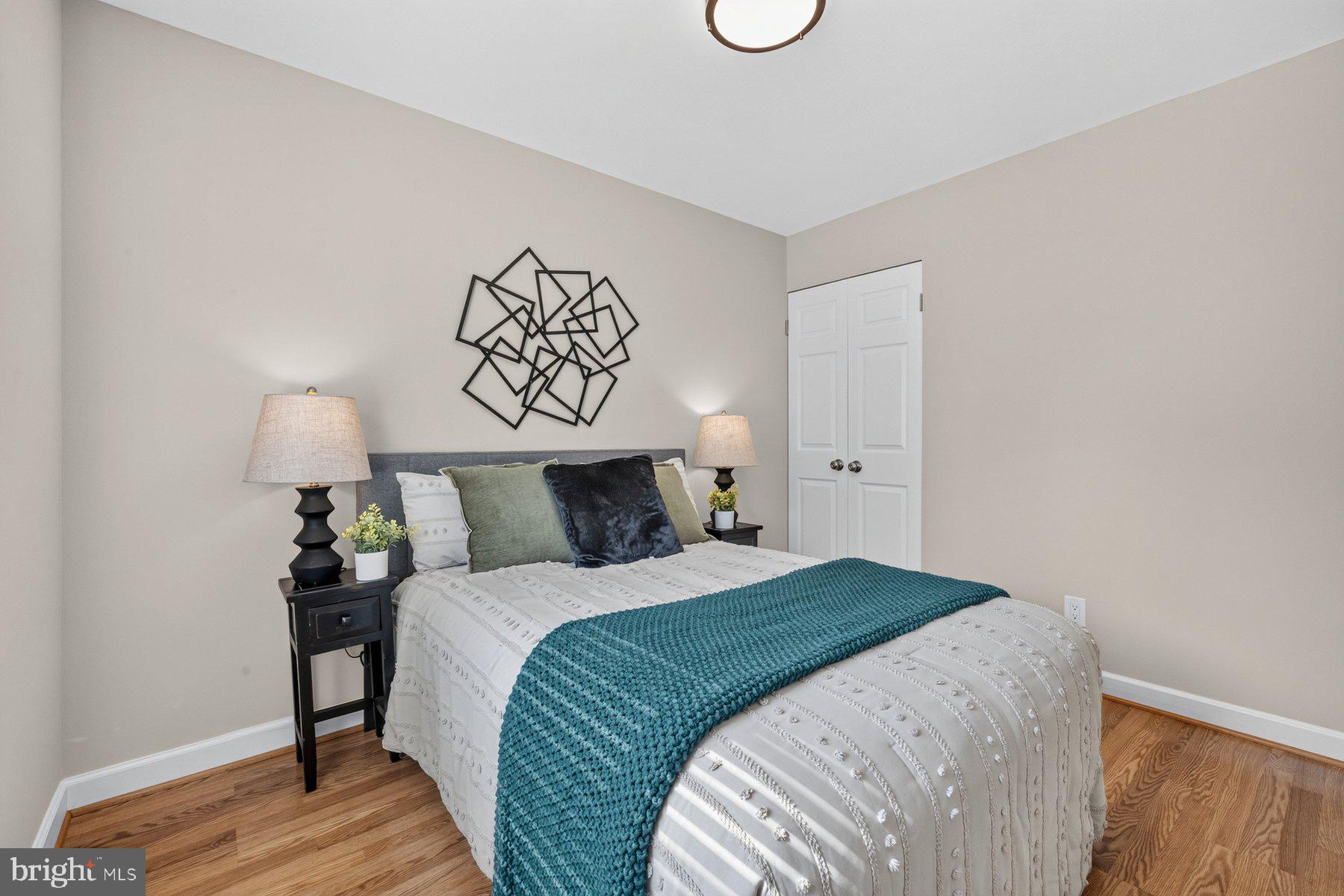 GEORGETOWN VILLAGE - Residential