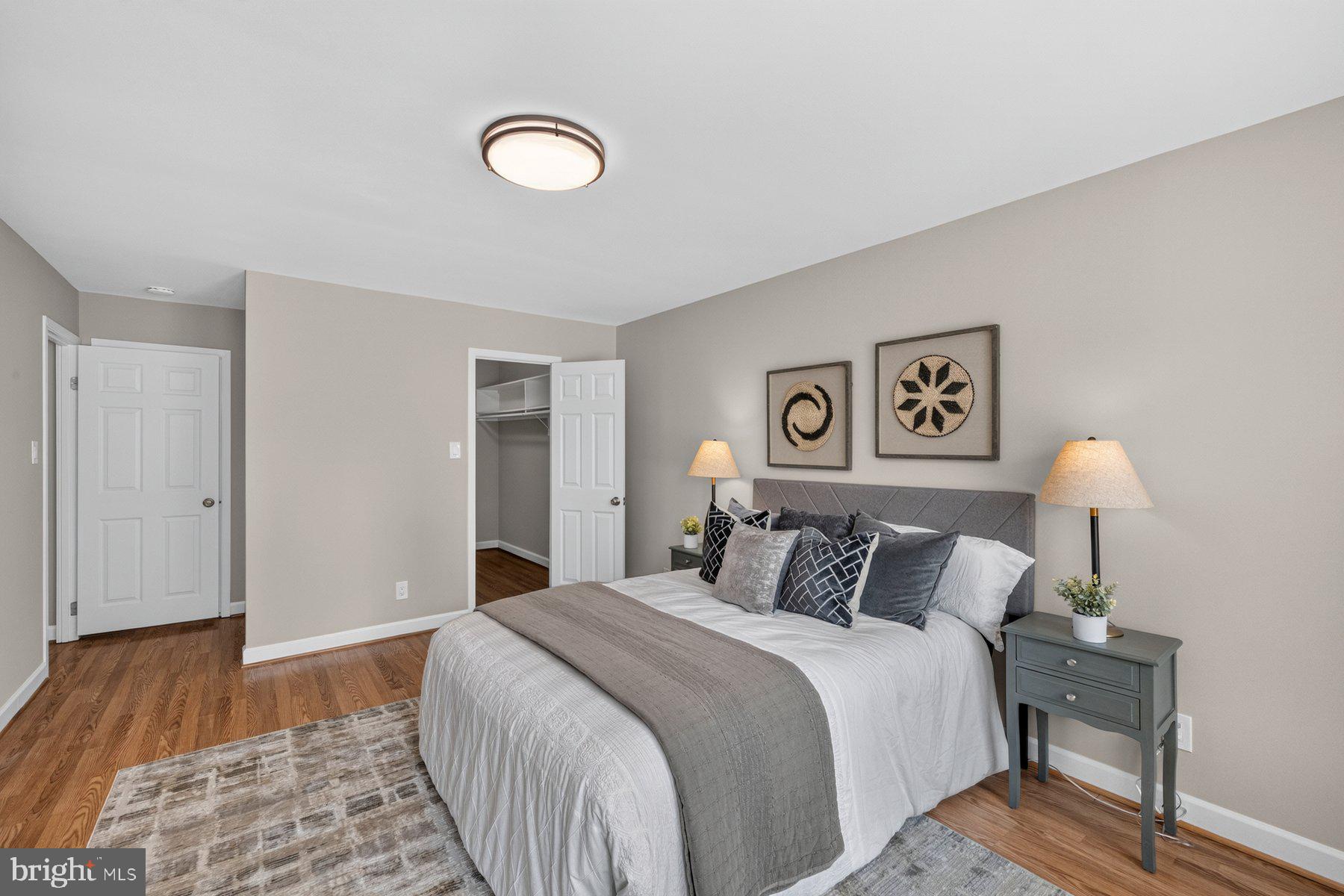 GEORGETOWN VILLAGE - Residential