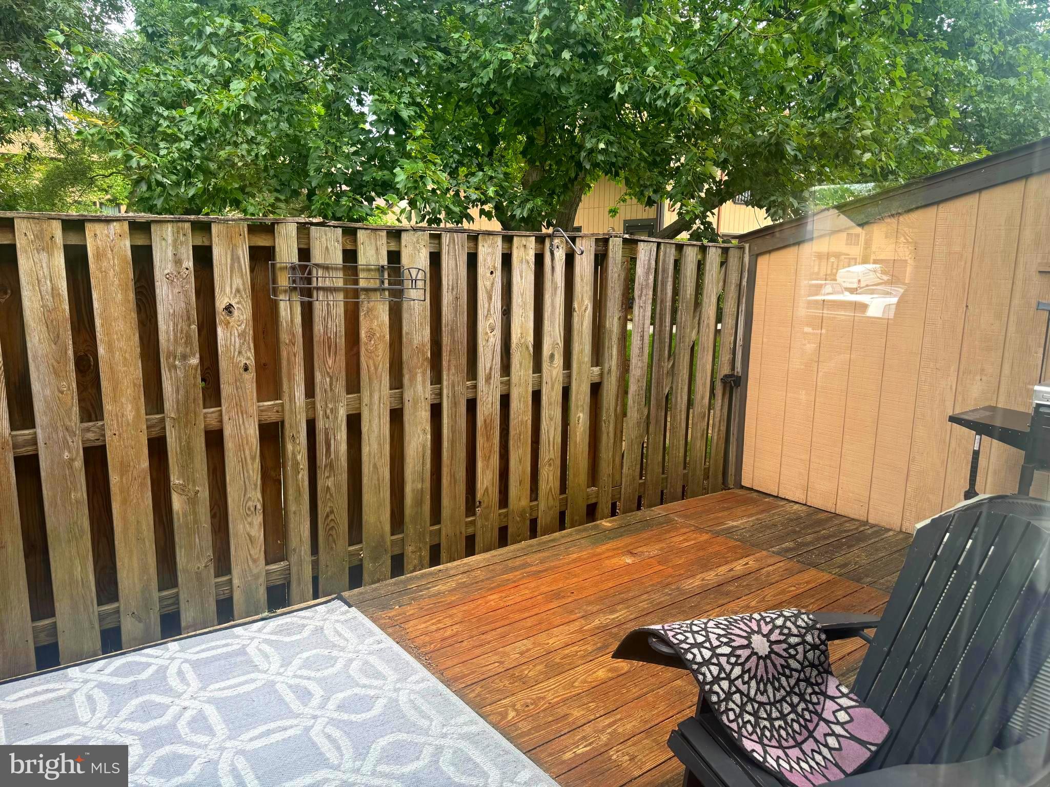 WOODSIDE SQUARE - Residential