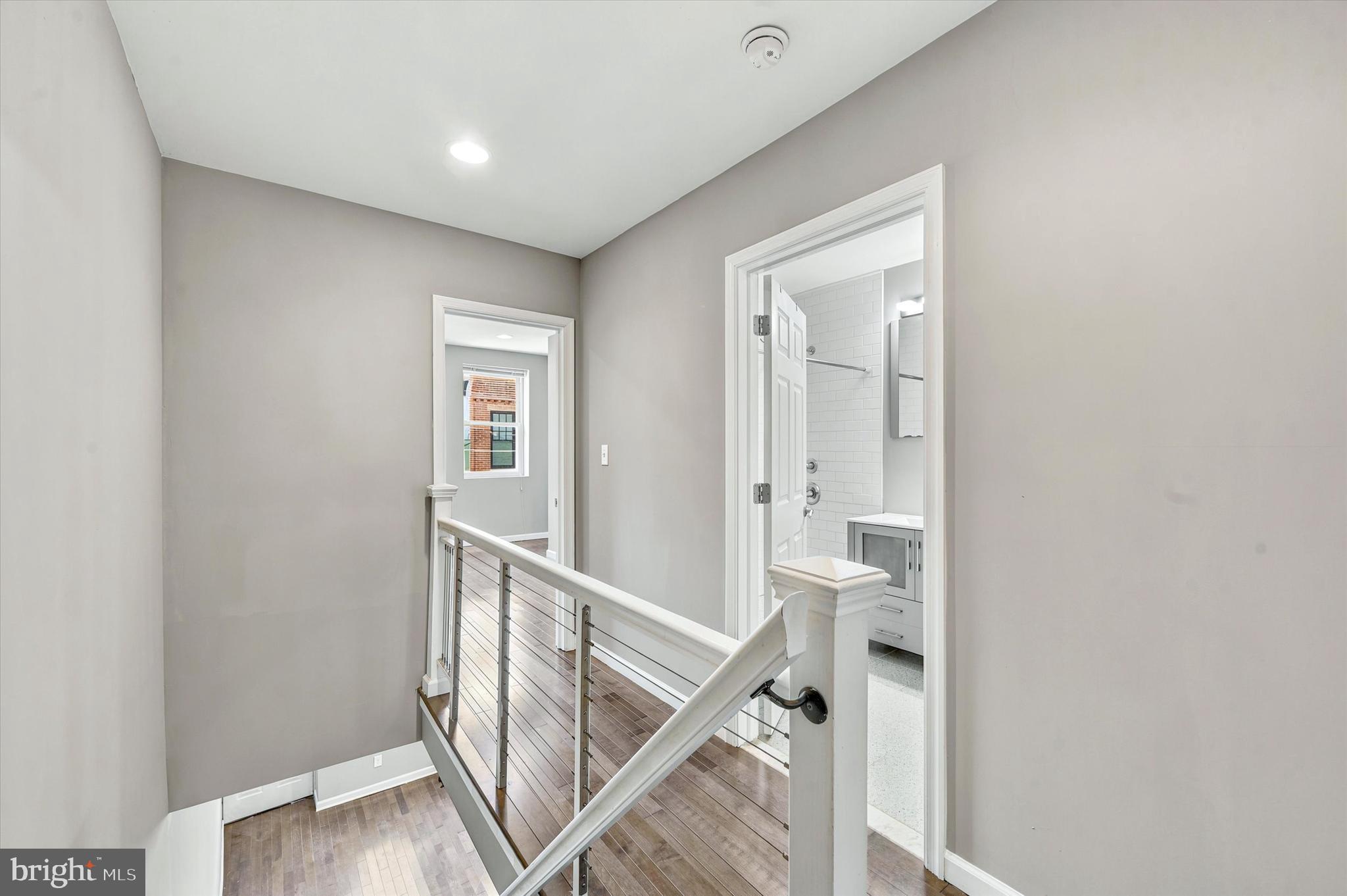 POINT BREEZE - Residential