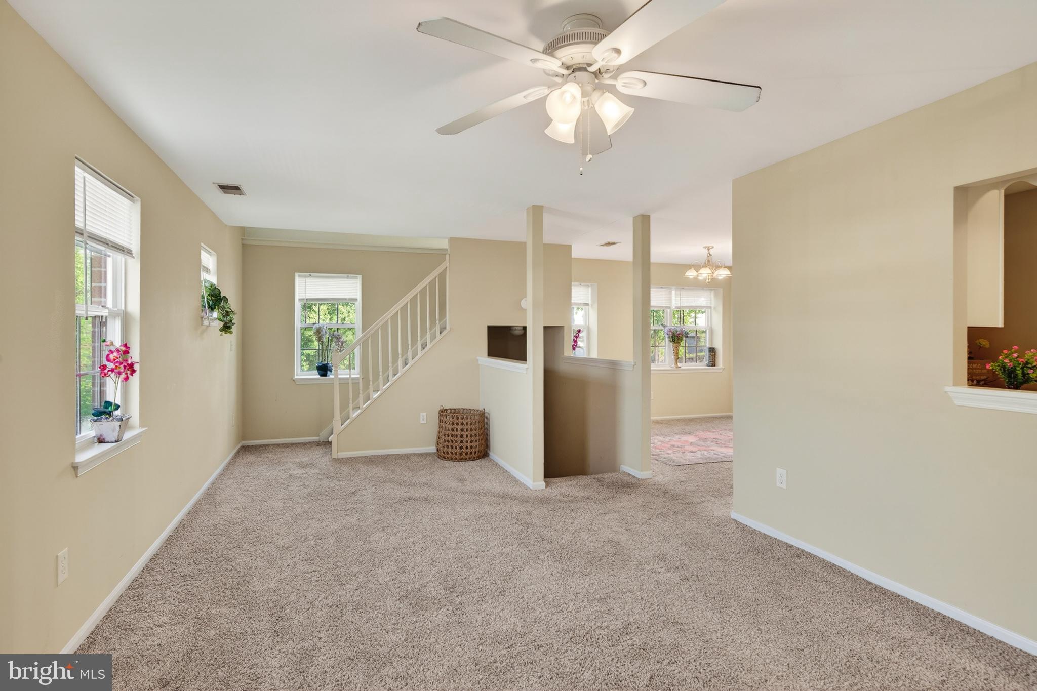 GOSHEN COMMONS - Residential