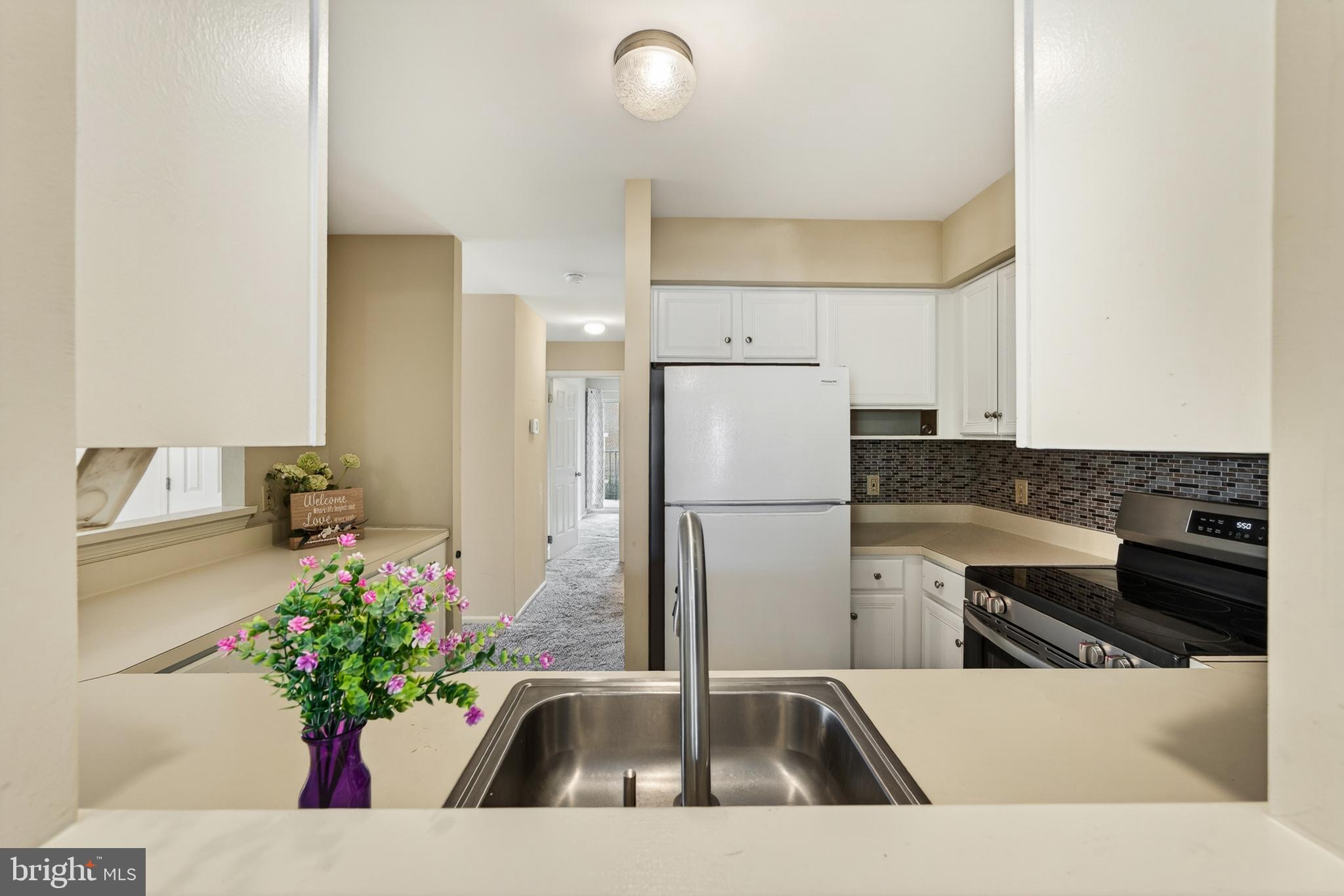 GOSHEN COMMONS - Residential