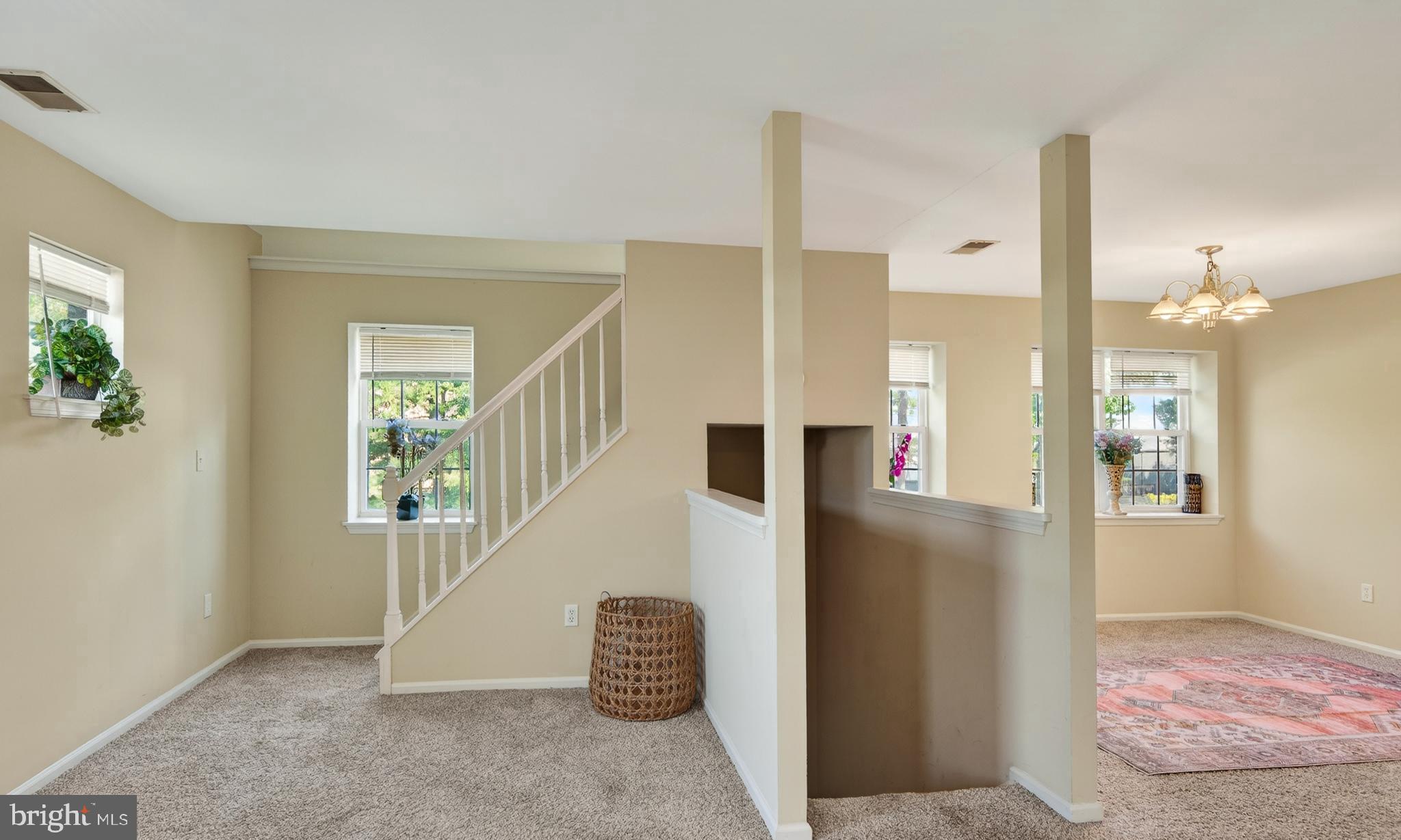 GOSHEN COMMONS - Residential