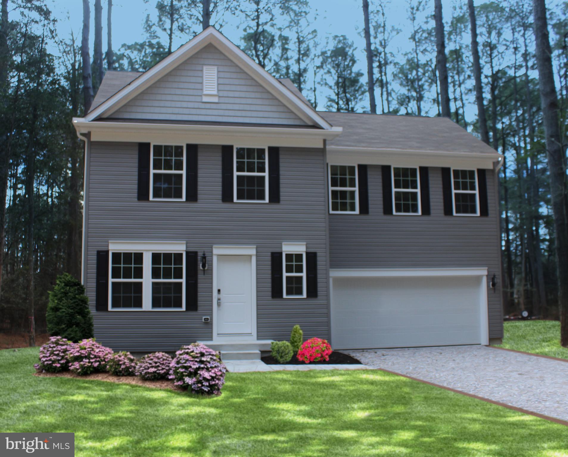 CAPTAIN'S COVE - Residential