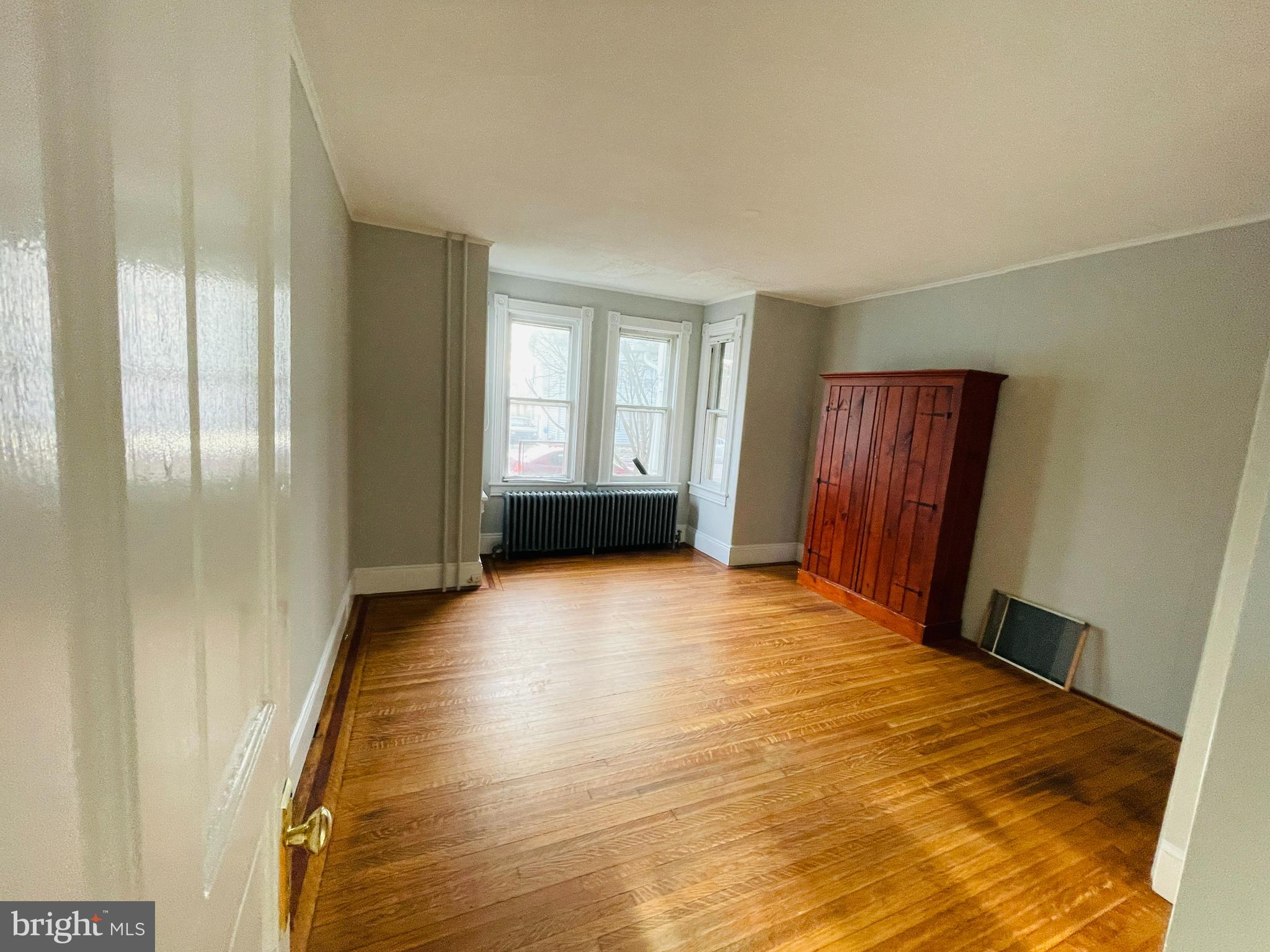 MANOR PARK - Residential Lease