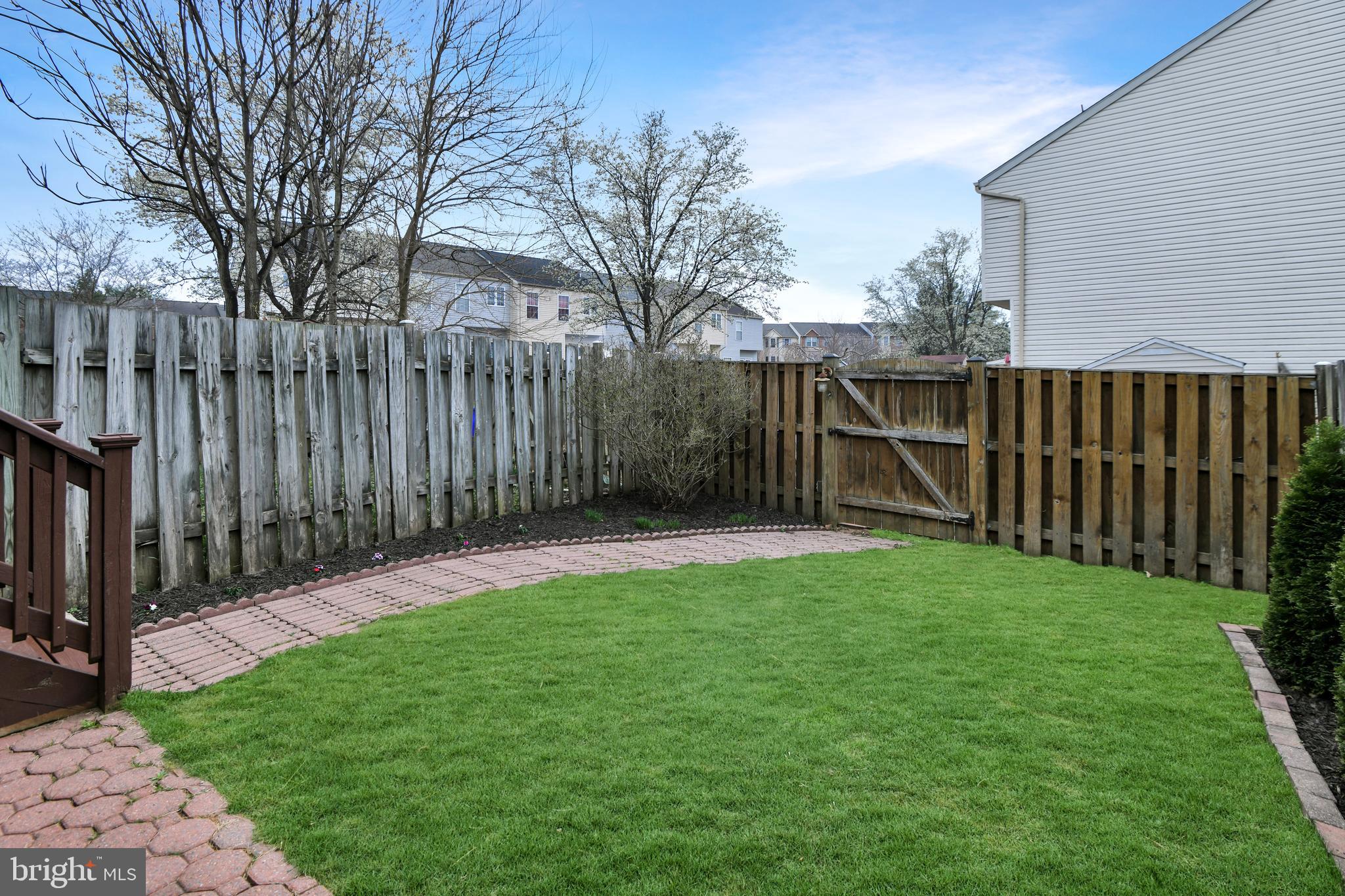 WILLOW BROOK - Residential