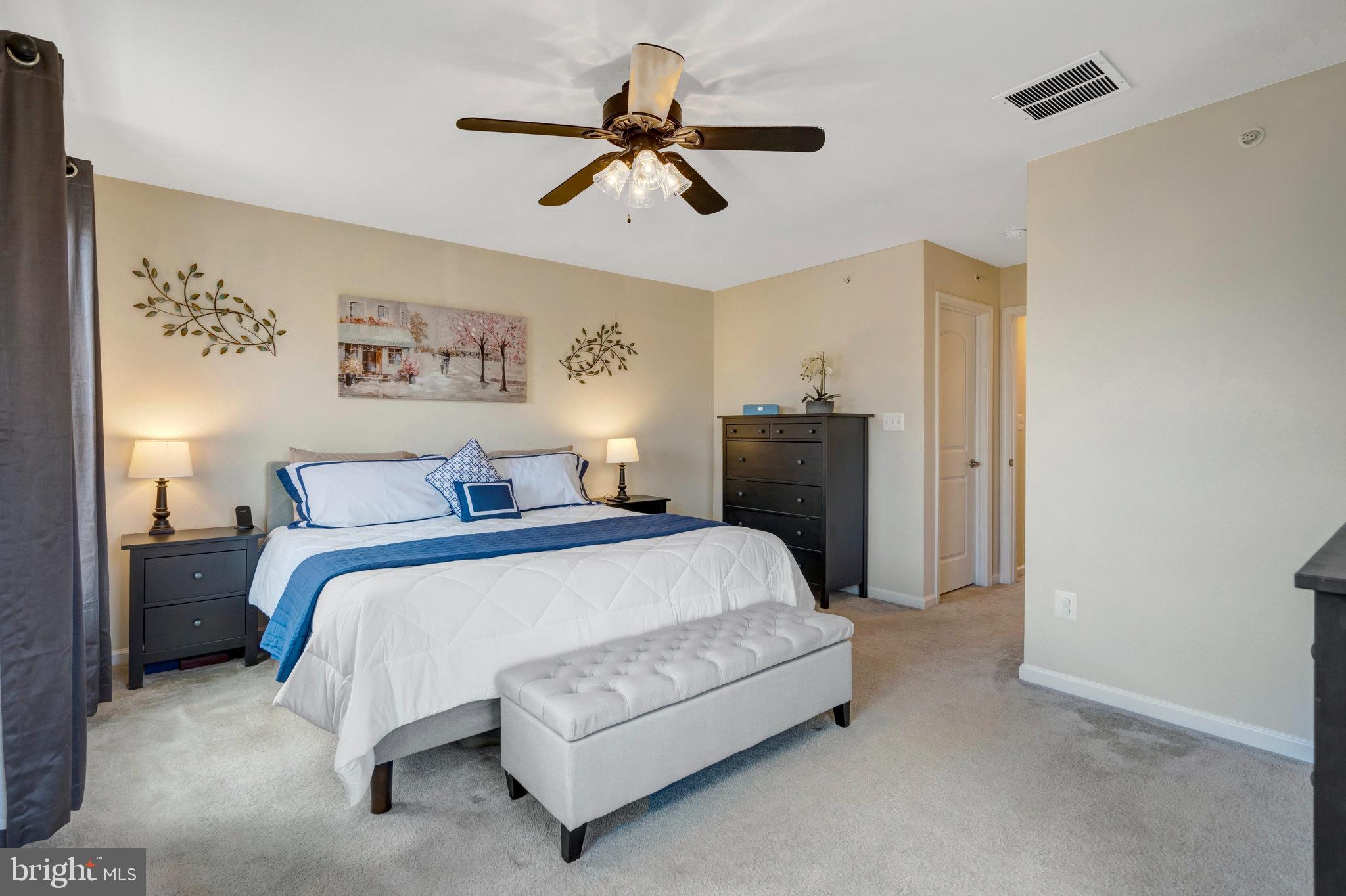 PARKSIDE AT MARKET CENTER - Residential
