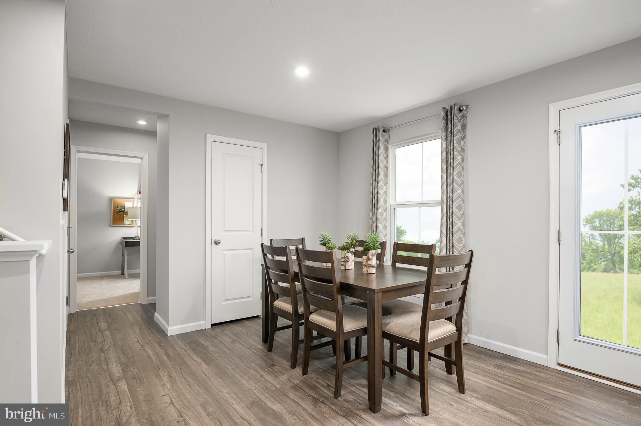 SOUTH BROOK - Residential