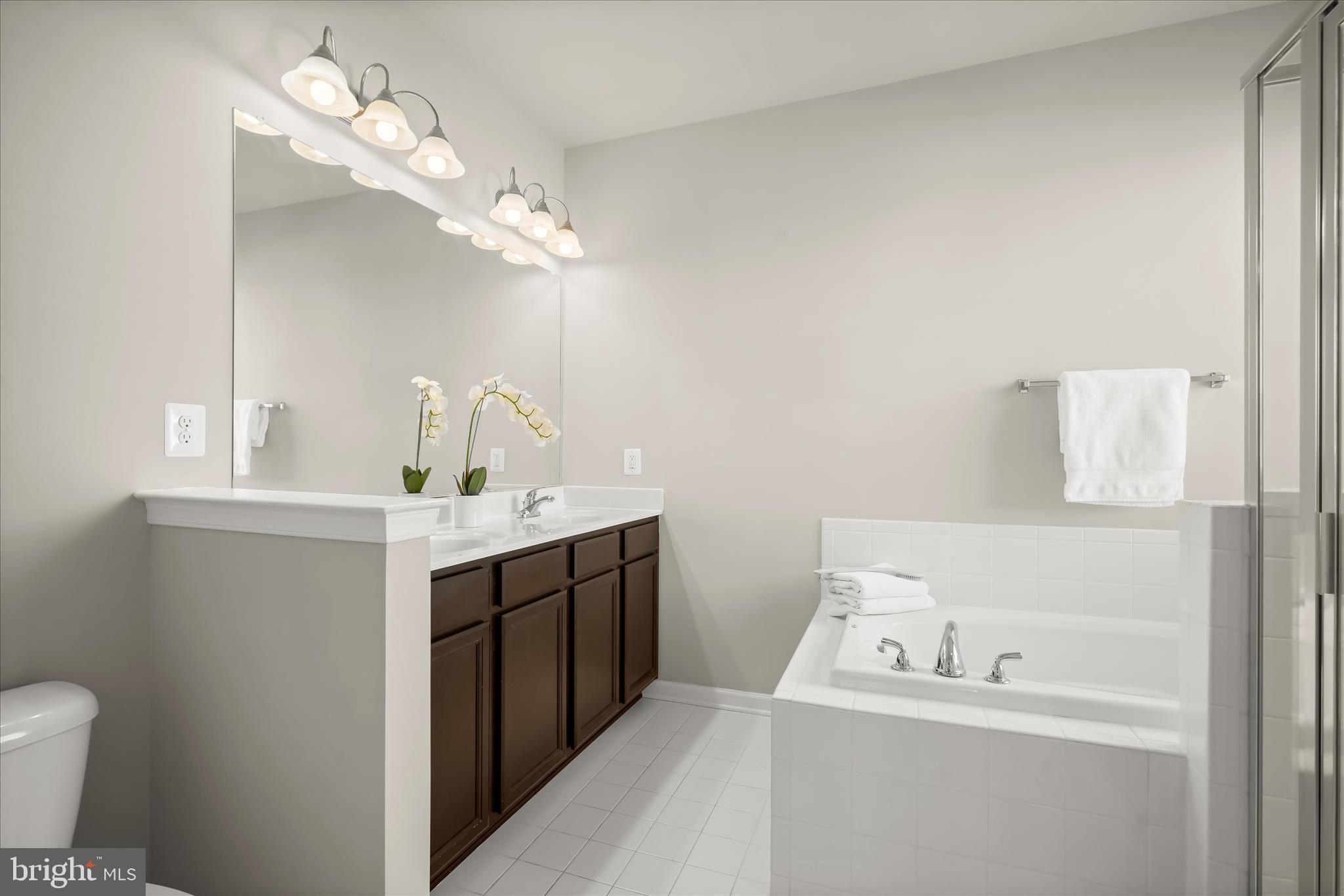 MAYFAIR - Residential